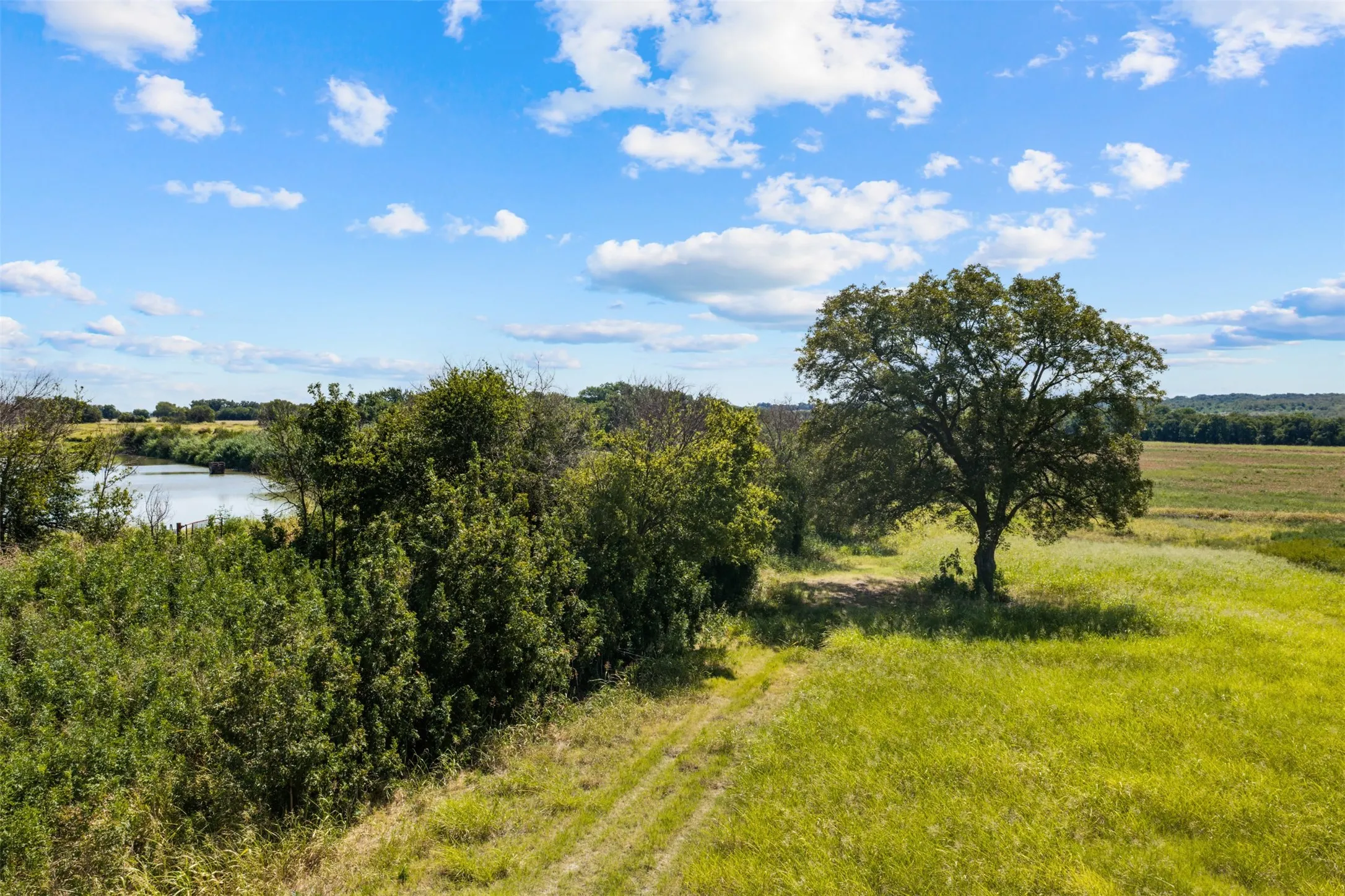 Improved Land For Sale in Falls County , 4562 hwy 77, Chilton, Texas 76632, 0, 0, Garage spaces, 0 Sqft, built in 0, mls#21368556, Real Estate Agent in Chilton, Homes For Sale in Falls county, Homes For Sale in Chilton, Realtor in Chilton Texas, Real Estate Brokerage Independent Realty Texas, Luminita Cordes Realtor