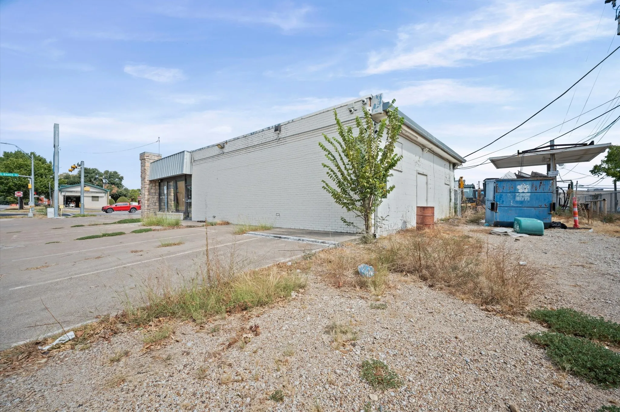 Retail For Sale in Ellis County , 407 W Ennis Avenue, Ennis, Texas 75119, 0, 0, Garage spaces, 0 Sqft, built in 1960, mls#21375582, Real Estate Agent in Ennis, Homes For Sale in Ellis county, Homes For Sale in Ennis, Realtor in Ennis Texas, Real Estate Brokerage Independent Realty Texas, Luminita Cordes Realtor