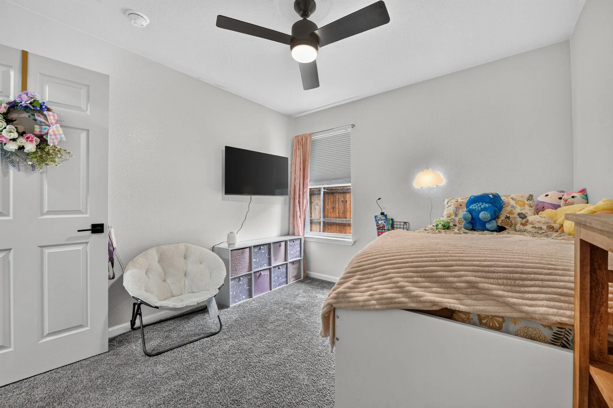 Single Family Residence For Sale in Tarrant County , 9228 Jason Drive, White Settlement, Texas 76108, 3 Bedroom, 2 Bathroom, 2 Garage spaces, 1,497 Sqft, built in 2005, mls#21379992, Real Estate Agent in White Settlement, Homes For Sale in Tarrant county, Homes For Sale in White Settlement, Realtor in White Settlement Texas, Real Estate Brokerage Independent Realty Texas, Luminita Cordes Realtor