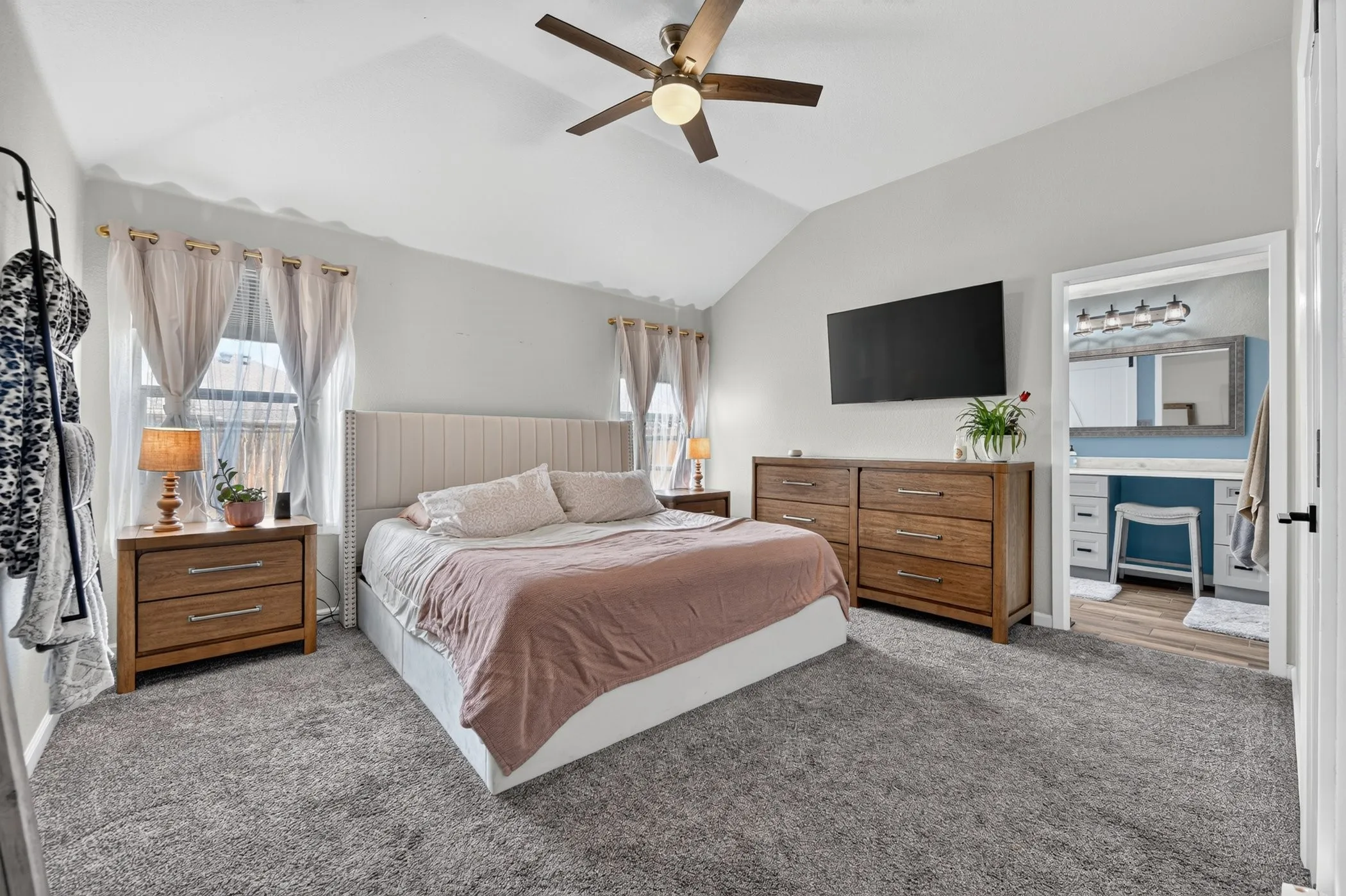 Single Family Residence For Sale in Tarrant County , 9228 Jason Drive, White Settlement, Texas 76108, 3 Bedroom, 2 Bathroom, 2 Garage spaces, 1,497 Sqft, built in 2005, mls#21379992, Real Estate Agent in White Settlement, Homes For Sale in Tarrant county, Homes For Sale in White Settlement, Realtor in White Settlement Texas, Real Estate Brokerage Independent Realty Texas, Luminita Cordes Realtor