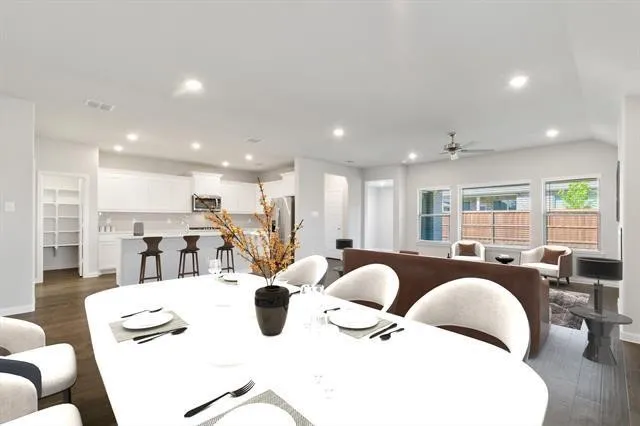 Single Family Residence For Rent in Rockwall County , 2335 Rocky Mountain Drive, Royse City, Texas 75189, 4 Bedroom, 2 Bathroom, 2 Garage spaces, 2,167 Sqft, built in 2021, mls#21380006, Real Estate Agent in Royse City, Homes For Rent in Rockwall county, Homes For Rent in Royse City, Realtor in Royse City Texas, Real Estate Brokerage Independent Realty Texas, Luminita Cordes Realtor