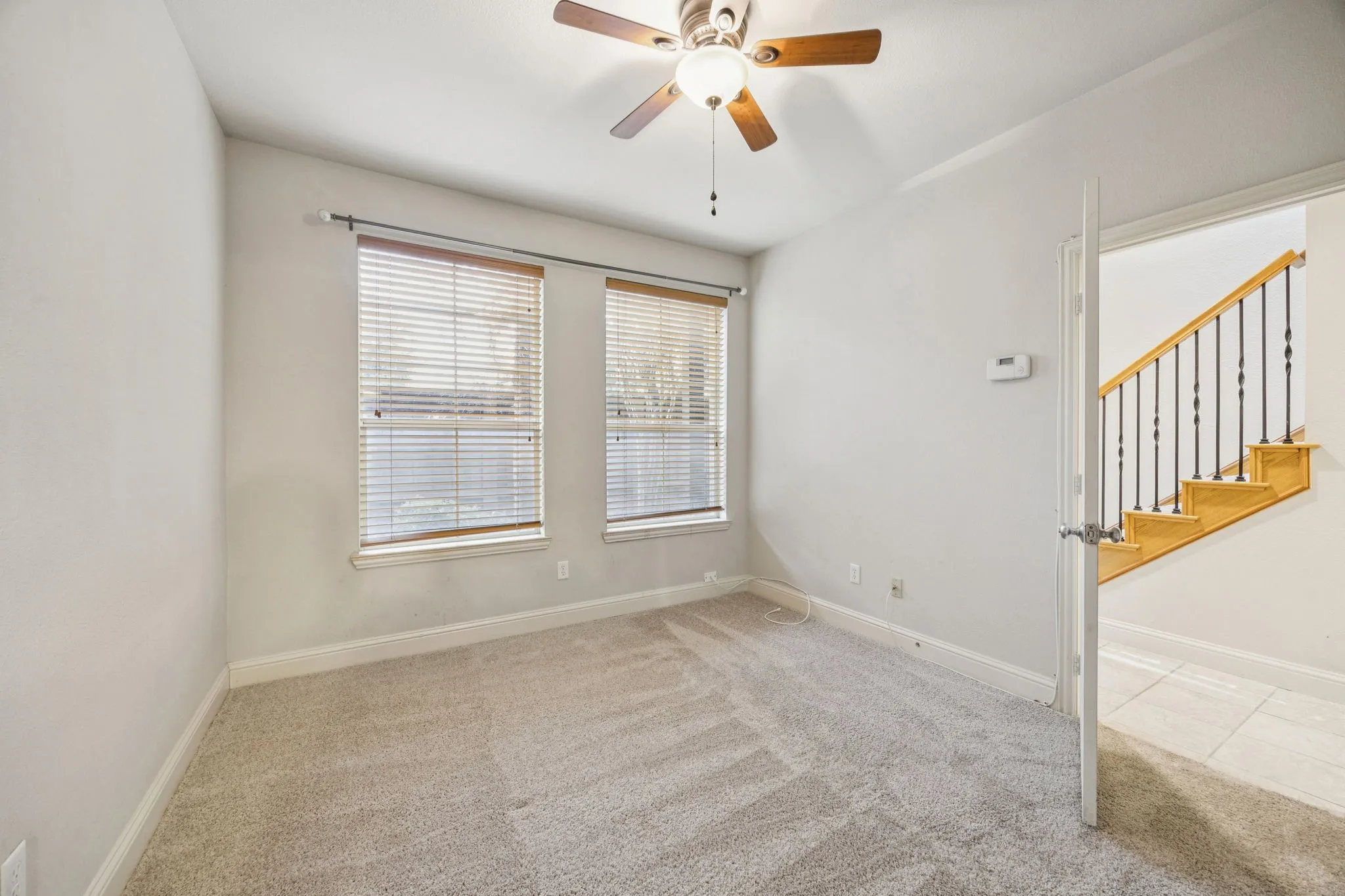Townhouse For Rent in Dallas County , 2028 N Haskell Avenue, Dallas, Texas 75204, 2 Bedroom, 3 Bathroom, 2 Garage spaces, 1,760 Sqft, built in 2002, mls#21379145, Real Estate Agent in Dallas, Homes For Rent in Dallas county, Homes For Rent in Dallas, Realtor in Dallas Texas, Real Estate Brokerage Independent Realty Texas, Luminita Cordes Realtor