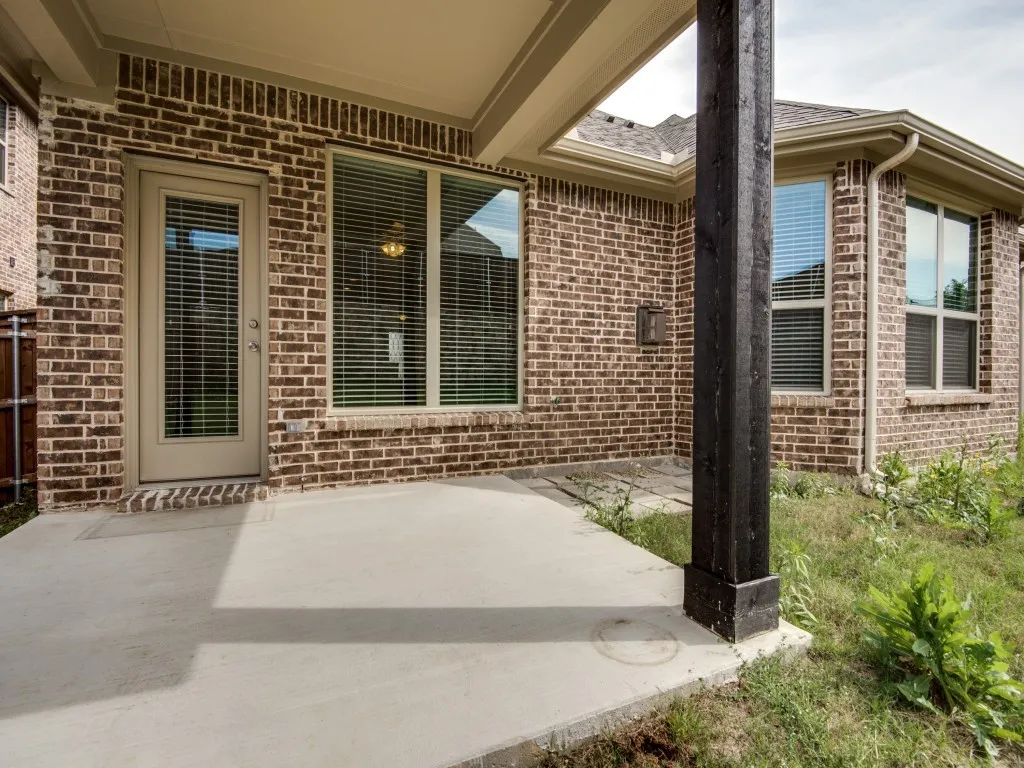 Single Family Residence For Rent in Collin County , 812 Llano Falls Drive, Mc Kinney, Texas 75071, 3 Bedroom, 2 Bathroom, 2 Garage spaces, 1,904 Sqft, built in 2014, mls#21380009, Real Estate Agent in Mc Kinney, Homes For Rent in Collin county, Homes For Rent in Mc Kinney, Realtor in Mc Kinney Texas, Real Estate Brokerage Independent Realty Texas, Luminita Cordes Realtor