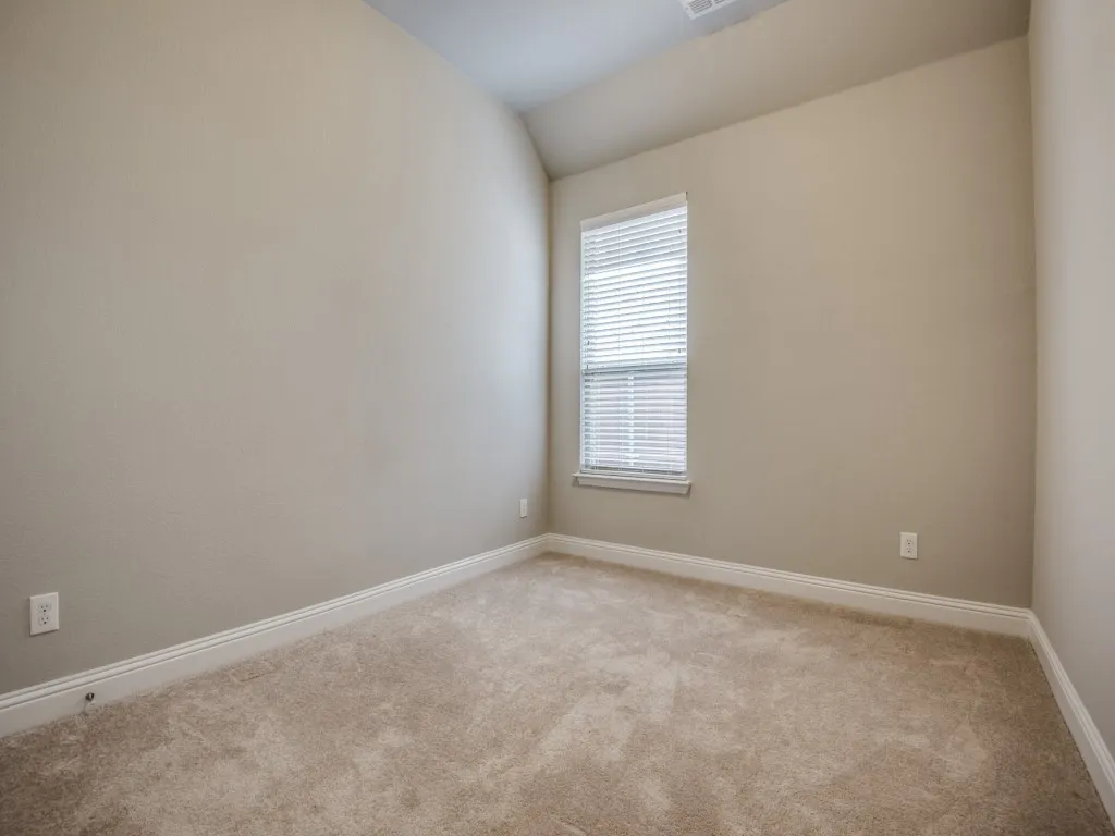 Single Family Residence For Rent in Collin County , 812 Llano Falls Drive, Mc Kinney, Texas 75071, 3 Bedroom, 2 Bathroom, 2 Garage spaces, 1,904 Sqft, built in 2014, mls#21380009, Real Estate Agent in Mc Kinney, Homes For Rent in Collin county, Homes For Rent in Mc Kinney, Realtor in Mc Kinney Texas, Real Estate Brokerage Independent Realty Texas, Luminita Cordes Realtor