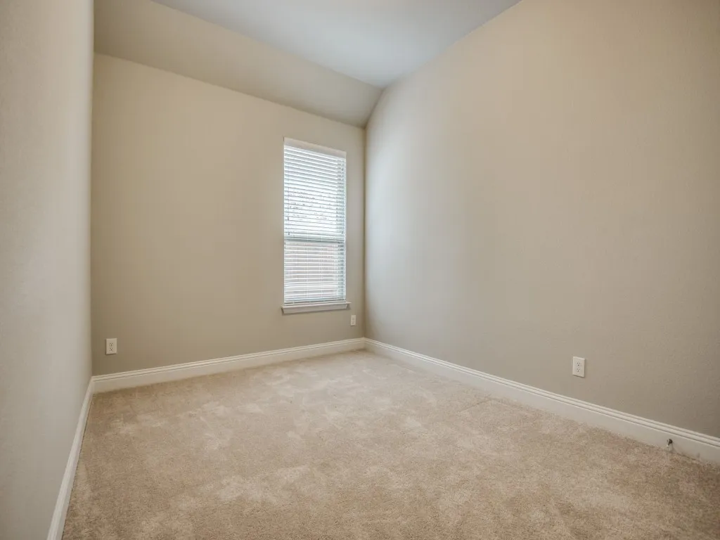 Single Family Residence For Rent in Collin County , 812 Llano Falls Drive, Mc Kinney, Texas 75071, 3 Bedroom, 2 Bathroom, 2 Garage spaces, 1,904 Sqft, built in 2014, mls#21380009, Real Estate Agent in Mc Kinney, Homes For Rent in Collin county, Homes For Rent in Mc Kinney, Realtor in Mc Kinney Texas, Real Estate Brokerage Independent Realty Texas, Luminita Cordes Realtor