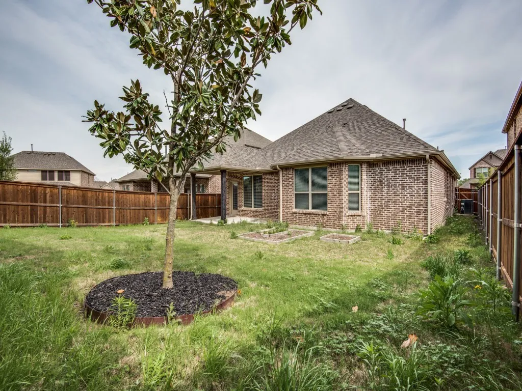 Single Family Residence For Rent in Collin County , 812 Llano Falls Drive, Mc Kinney, Texas 75071, 3 Bedroom, 2 Bathroom, 2 Garage spaces, 1,904 Sqft, built in 2014, mls#21380009, Real Estate Agent in Mc Kinney, Homes For Rent in Collin county, Homes For Rent in Mc Kinney, Realtor in Mc Kinney Texas, Real Estate Brokerage Independent Realty Texas, Luminita Cordes Realtor