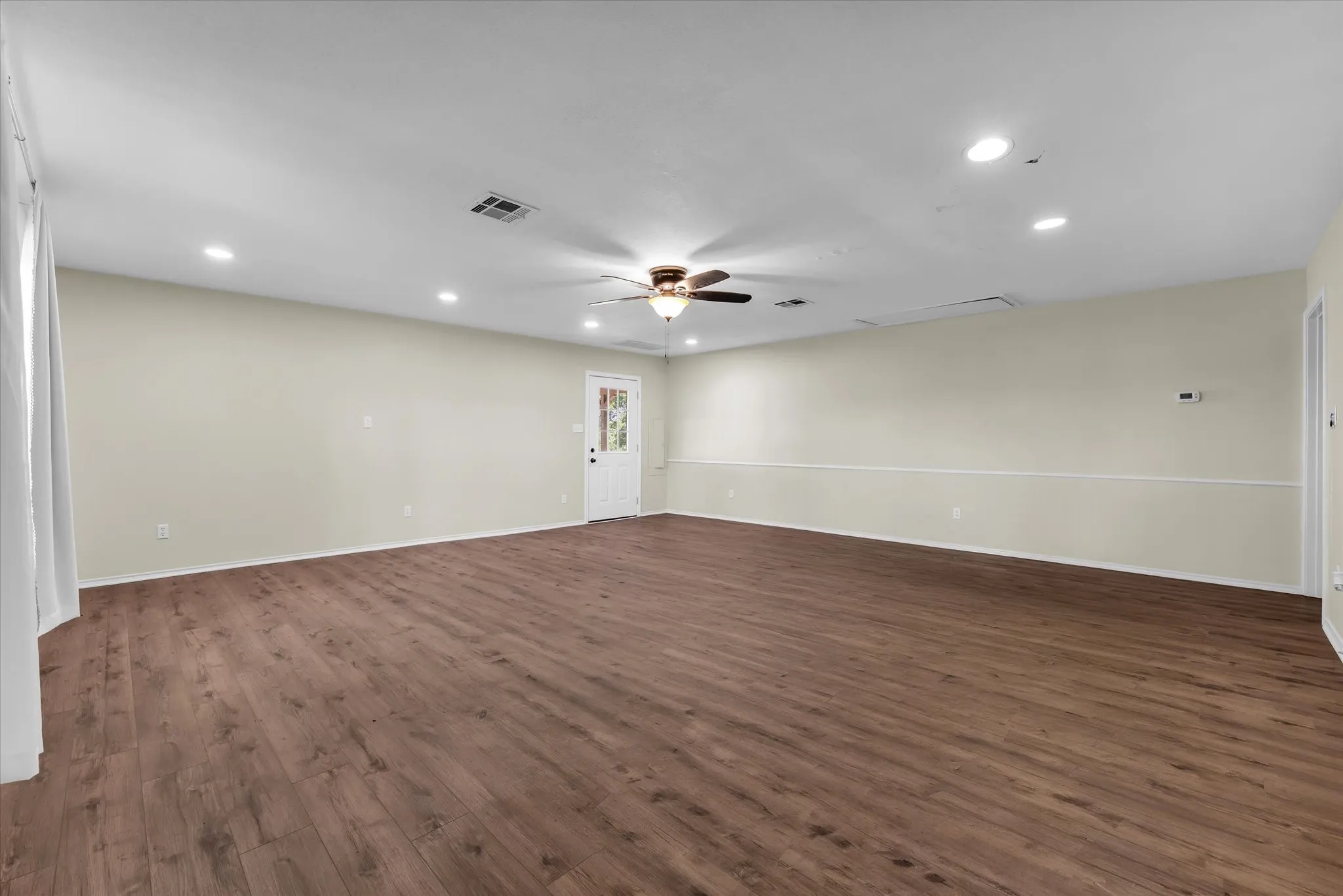 Single Family Residence For Sale in Bosque County , 190 County Road 3198, Valley Mills, Texas 76689, 4 Bedroom, 2 Bathroom, Garage spaces, 2,788 Sqft, built in 1980, mls#21379235, Real Estate Agent in Valley Mills, Homes For Sale in Bosque county, Homes For Sale in Valley Mills, Realtor in Valley Mills Texas, Real Estate Brokerage Independent Realty Texas, Luminita Cordes Realtor