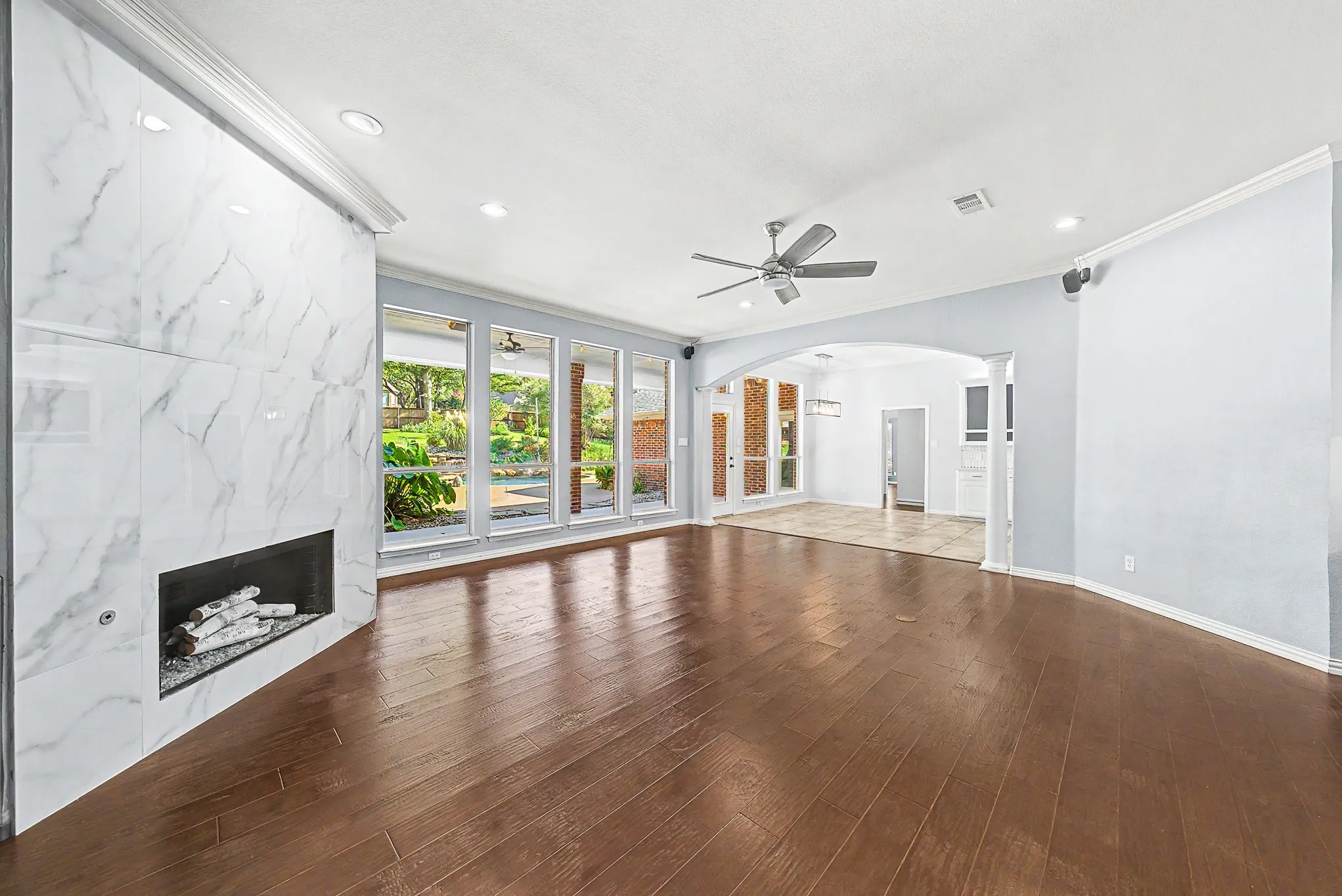 Single Family Residence For Sale in Tarrant County , 2802 Yorkshire Lane, Southlake, Texas 76092, 4 Bedroom, 3 Bathroom, 2 Garage spaces, 3,758 Sqft, built in 1997, mls#21379369, Real Estate Agent in Southlake, Homes For Sale in Tarrant county, Homes For Sale in Southlake, Realtor in Southlake Texas, Real Estate Brokerage Independent Realty Texas, Luminita Cordes Realtor
