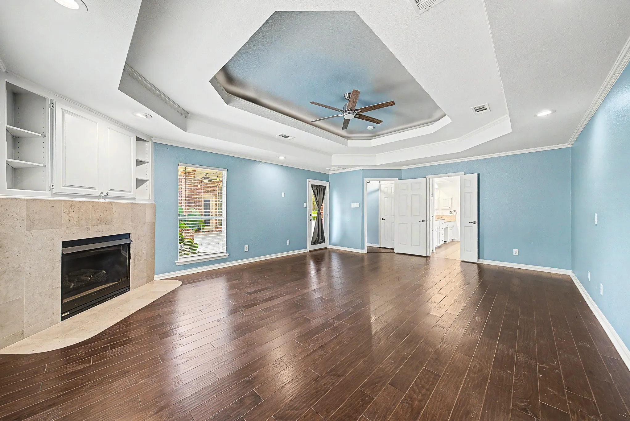 Single Family Residence For Sale in Tarrant County , 2802 Yorkshire Lane, Southlake, Texas 76092, 4 Bedroom, 3 Bathroom, 2 Garage spaces, 3,758 Sqft, built in 1997, mls#21379369, Real Estate Agent in Southlake, Homes For Sale in Tarrant county, Homes For Sale in Southlake, Realtor in Southlake Texas, Real Estate Brokerage Independent Realty Texas, Luminita Cordes Realtor