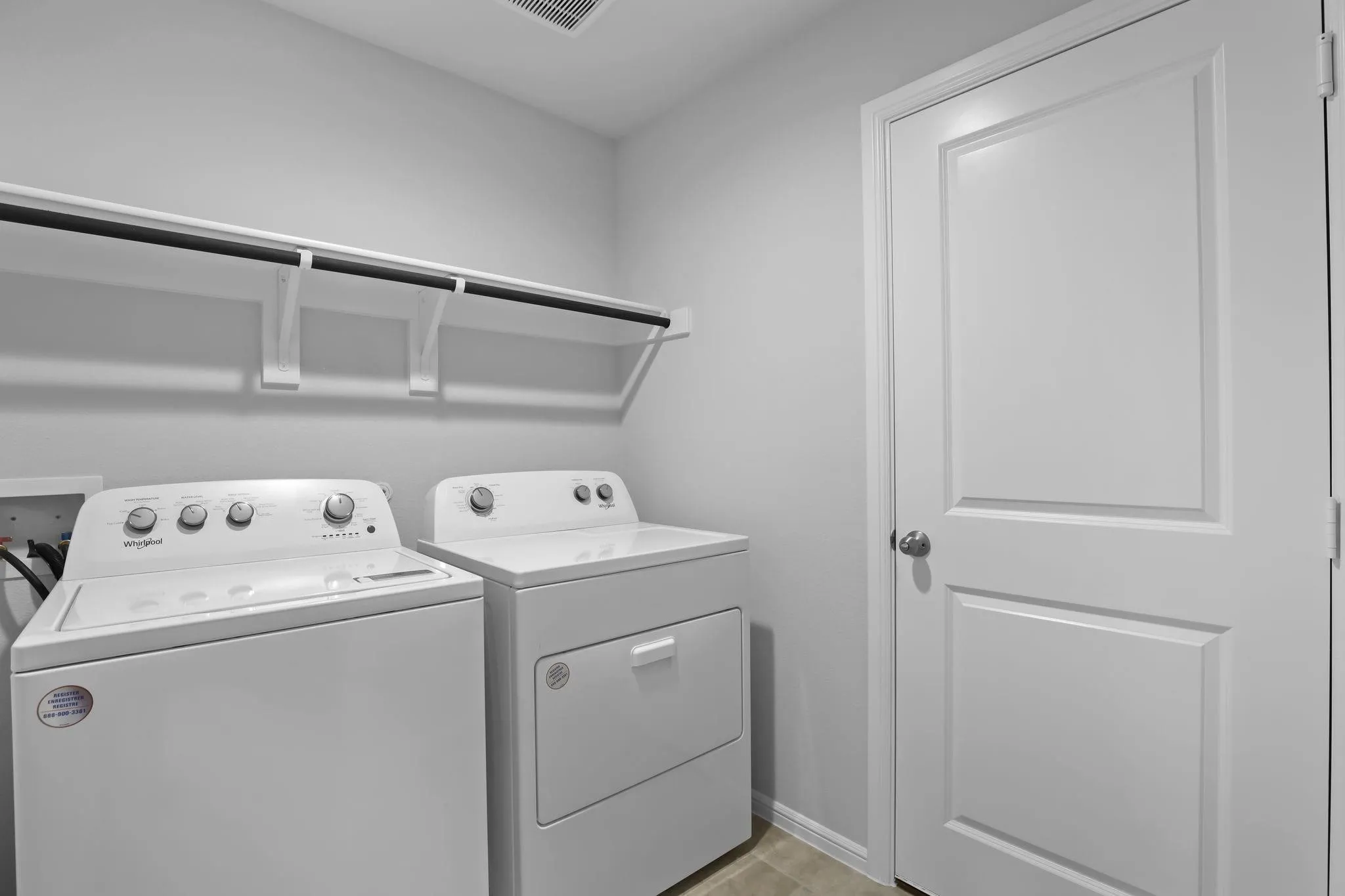 Single Family Residence For Rent in Denton County , 5801 Bull Creek Lane, Denton, Texas 76226, 4 Bedroom, 2 Bathroom, 2 Garage spaces, 1,736 Sqft, built in 2023, mls#21342438, Real Estate Agent in Denton, Homes For Rent in Denton county, Homes For Rent in Denton, Realtor in Denton Texas, Real Estate Brokerage Independent Realty Texas, Luminita Cordes Realtor