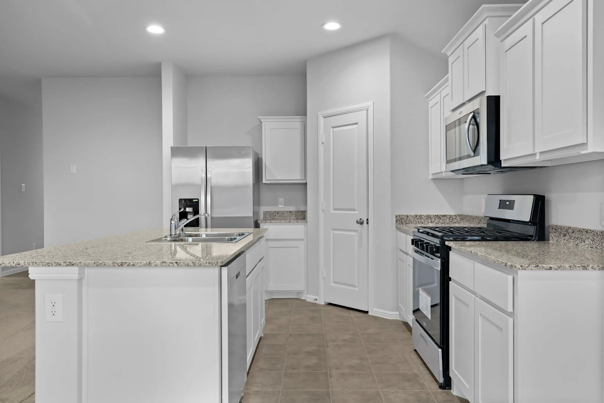 Single Family Residence For Rent in Denton County , 5801 Bull Creek Lane, Denton, Texas 76226, 4 Bedroom, 2 Bathroom, 2 Garage spaces, 1,736 Sqft, built in 2023, mls#21342438, Real Estate Agent in Denton, Homes For Rent in Denton county, Homes For Rent in Denton, Realtor in Denton Texas, Real Estate Brokerage Independent Realty Texas, Luminita Cordes Realtor