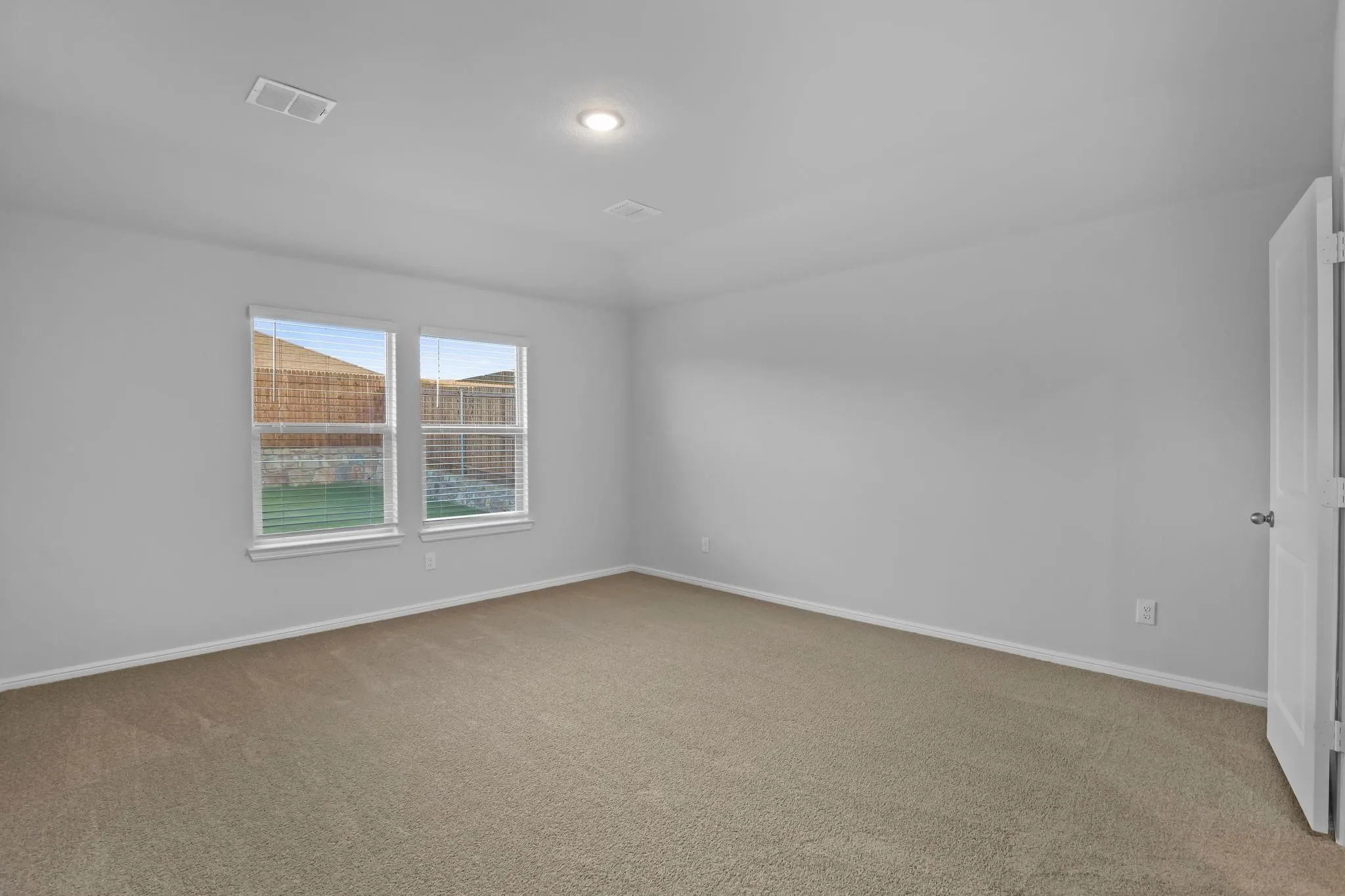 Single Family Residence For Rent in Denton County , 5801 Bull Creek Lane, Denton, Texas 76226, 4 Bedroom, 2 Bathroom, 2 Garage spaces, 1,736 Sqft, built in 2023, mls#21342438, Real Estate Agent in Denton, Homes For Rent in Denton county, Homes For Rent in Denton, Realtor in Denton Texas, Real Estate Brokerage Independent Realty Texas, Luminita Cordes Realtor