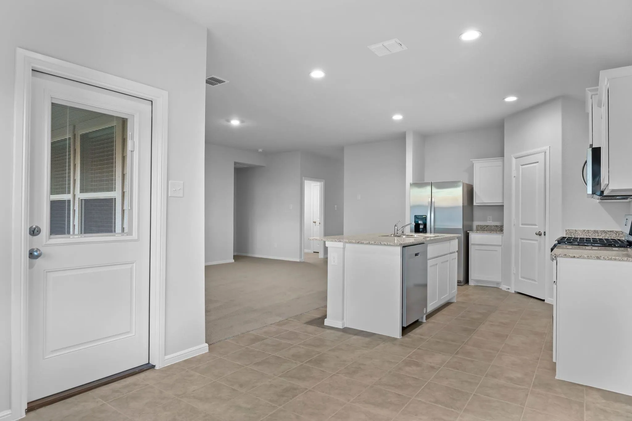 Single Family Residence For Rent in Denton County , 5801 Bull Creek Lane, Denton, Texas 76226, 4 Bedroom, 2 Bathroom, 2 Garage spaces, 1,736 Sqft, built in 2023, mls#21342438, Real Estate Agent in Denton, Homes For Rent in Denton county, Homes For Rent in Denton, Realtor in Denton Texas, Real Estate Brokerage Independent Realty Texas, Luminita Cordes Realtor