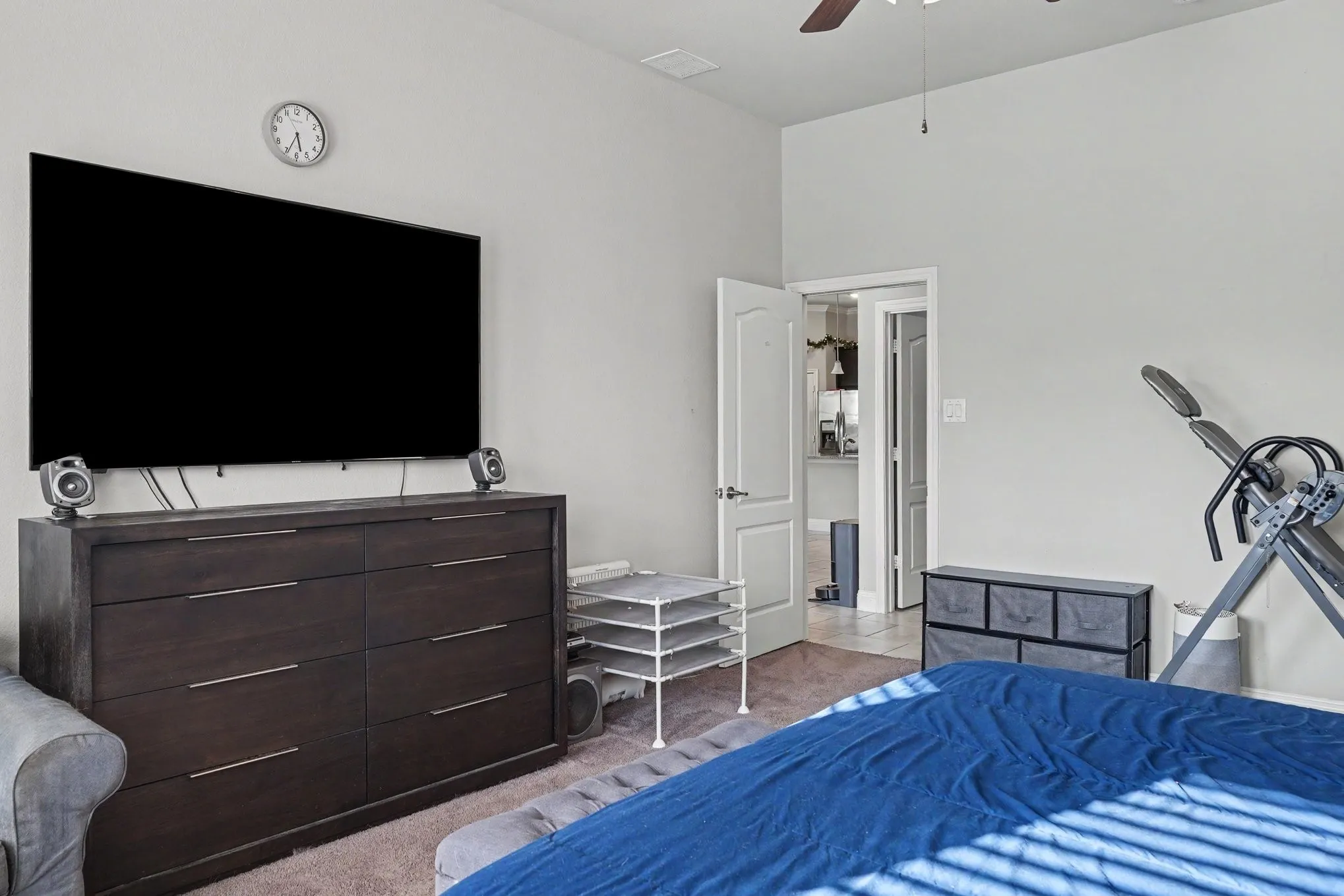 Single Family Residence For Sale in Tarrant County , 646 Harris Ridge Drive, Arlington, Texas 76002, 4 Bedroom, 3 Bathroom, 2 Garage spaces, 2,530 Sqft, built in 2018, mls#21380015, Real Estate Agent in Arlington, Homes For Sale in Tarrant county, Homes For Sale in Arlington, Realtor in Arlington Texas, Real Estate Brokerage Independent Realty Texas, Luminita Cordes Realtor