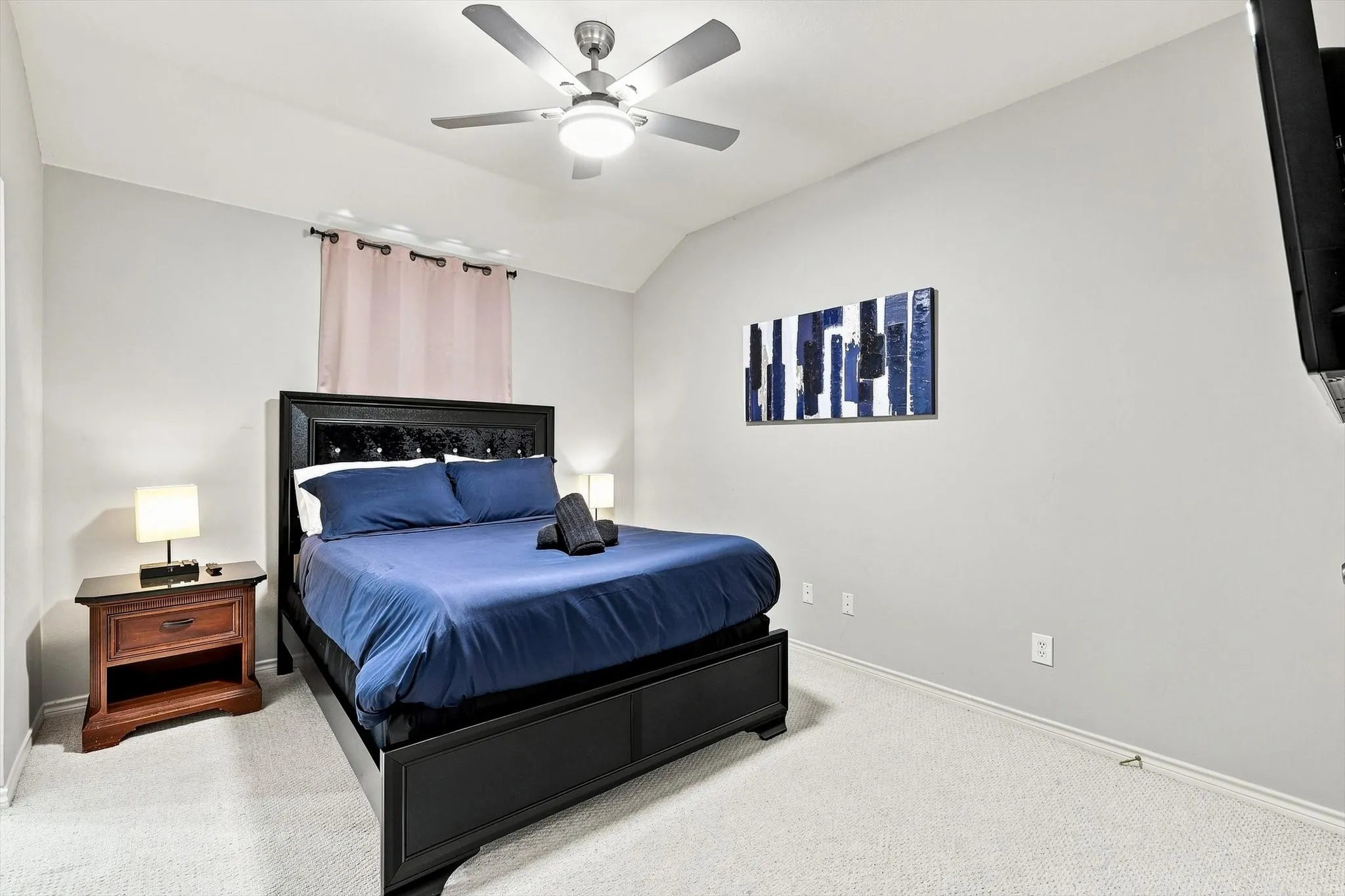 Single Family Residence For Sale in Collin County , 335 Linhurst Drive, Murphy, Texas 75094, 4 Bedroom, 3 Bathroom, 2 Garage spaces, 2,595 Sqft, built in 2001, mls#21380021, Real Estate Agent in Murphy, Homes For Sale in Collin county, Homes For Sale in Murphy, Realtor in Murphy Texas, Real Estate Brokerage Independent Realty Texas, Luminita Cordes Realtor