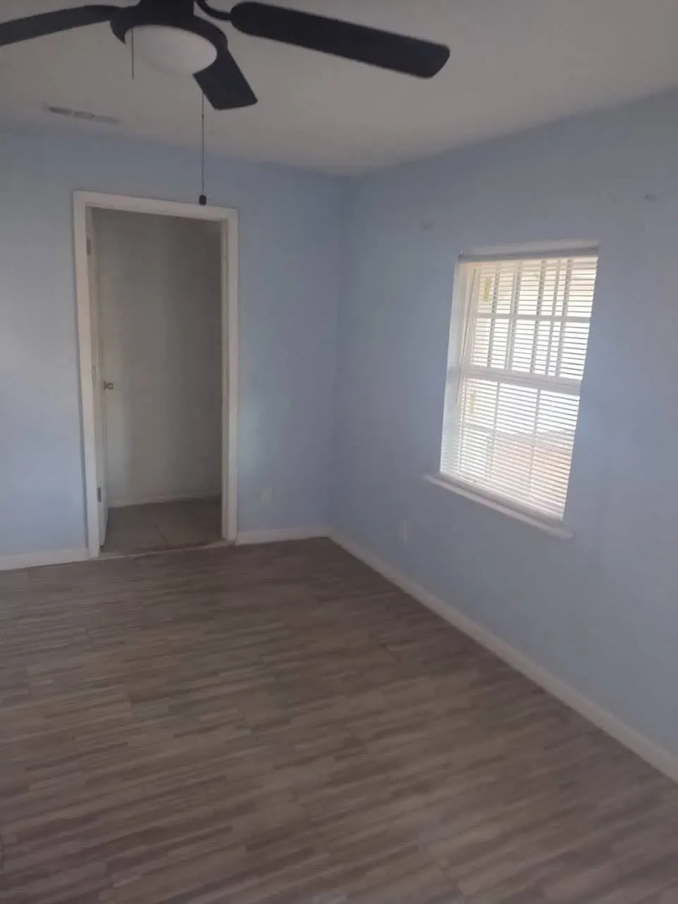 Single Family Residence For Sale in Dallas County , 3010 Modree Avenue, Dallas, Texas 75216, 4 Bedroom, 2 Bathroom, Garage spaces, 1,195 Sqft, built in 1952, mls#21380022, Real Estate Agent in Dallas, Homes For Sale in Dallas county, Homes For Sale in Dallas, Realtor in Dallas Texas, Real Estate Brokerage Independent Realty Texas, Luminita Cordes Realtor