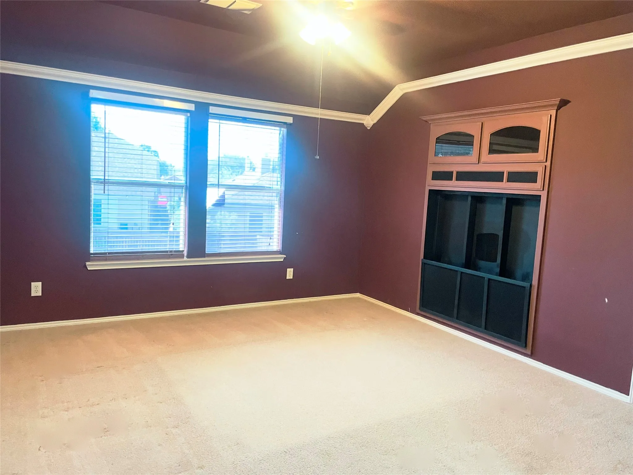 Single Family Residence For Sale in Tarrant County , 13081 Fencerow Road, Fort Worth, Texas 76244, 4 Bedroom, 3 Bathroom, 2 Garage spaces, 2,851 Sqft, built in 2004, mls#21379917, Real Estate Agent in Fort Worth, Homes For Sale in Tarrant county, Homes For Sale in Fort Worth, Realtor in Fort Worth Texas, Real Estate Brokerage Independent Realty Texas, Luminita Cordes Realtor