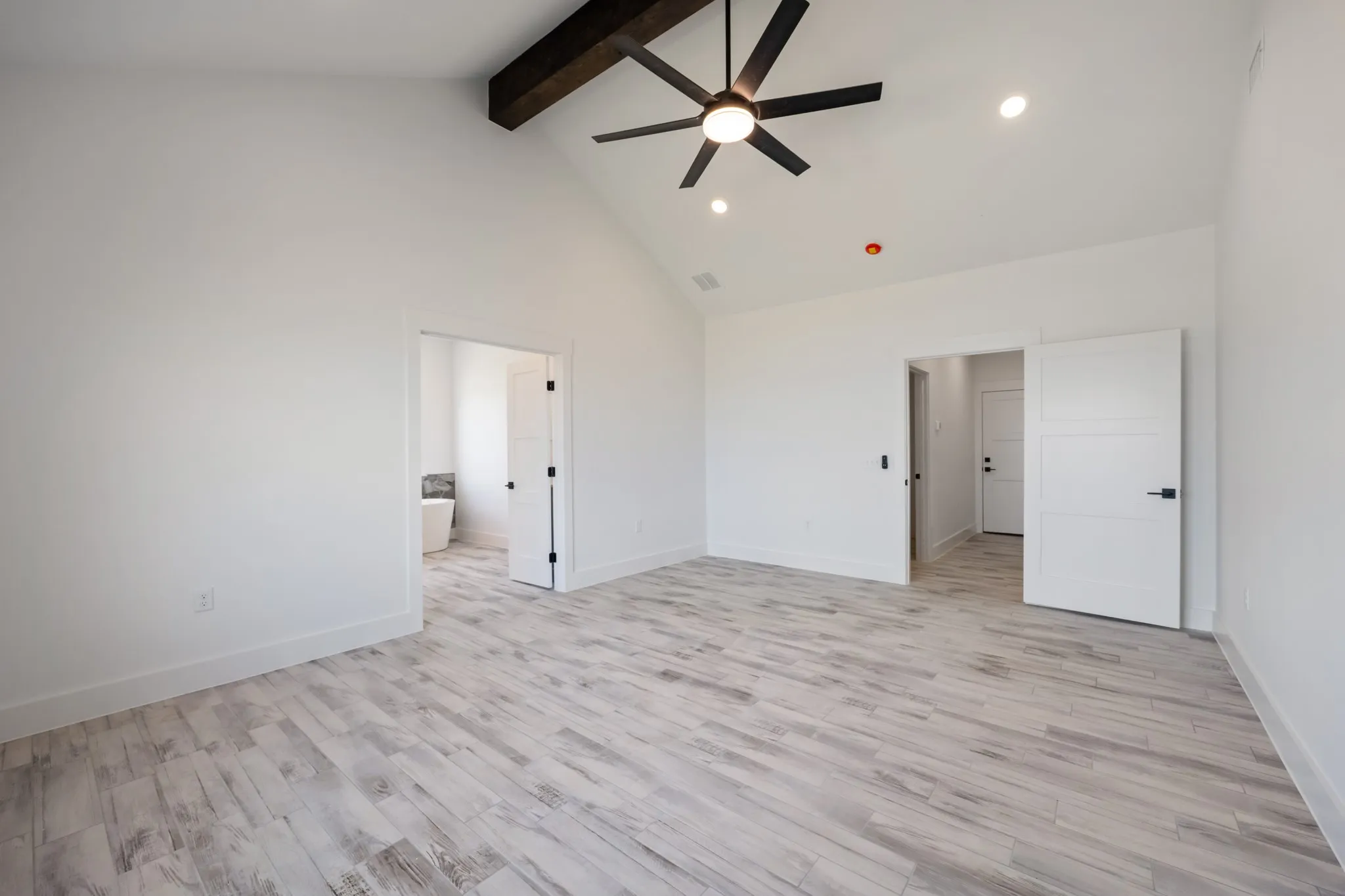 Single Family Residence For Sale in Hunt County , 257 Caro Drive, West Tawakoni, Texas 75474, 3 Bedroom, 2 Bathroom, 2 Garage spaces, 2,461 Sqft, built in 2026, mls#21331033, Real Estate Agent in West Tawakoni, Homes For Sale in Hunt county, Homes For Sale in West Tawakoni, Realtor in West Tawakoni Texas, Real Estate Brokerage Independent Realty Texas, Luminita Cordes Realtor