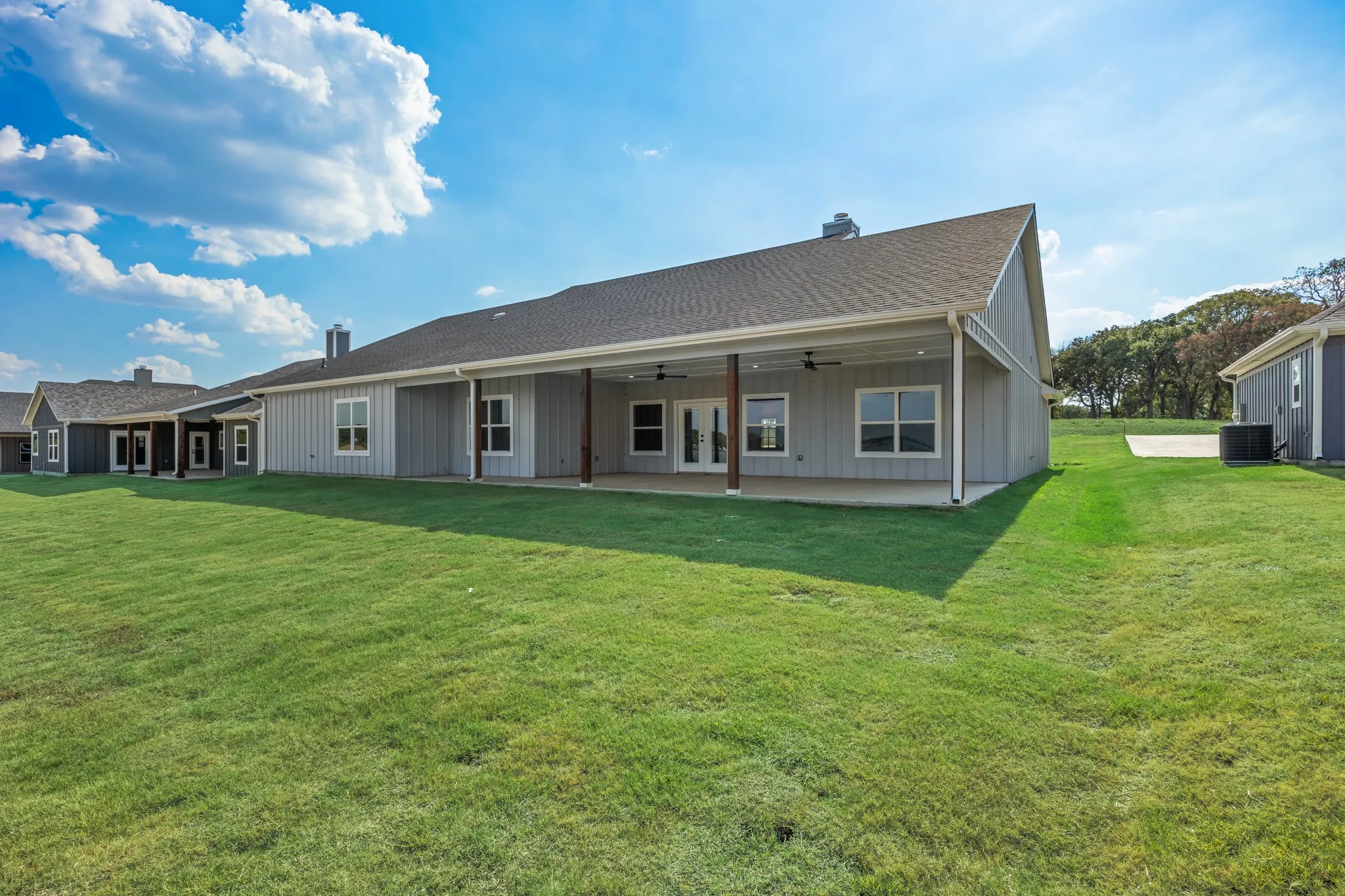 Single Family Residence For Sale in Hunt County , 257 Caro Drive, West Tawakoni, Texas 75474, 3 Bedroom, 2 Bathroom, 2 Garage spaces, 2,461 Sqft, built in 2026, mls#21331033, Real Estate Agent in West Tawakoni, Homes For Sale in Hunt county, Homes For Sale in West Tawakoni, Realtor in West Tawakoni Texas, Real Estate Brokerage Independent Realty Texas, Luminita Cordes Realtor