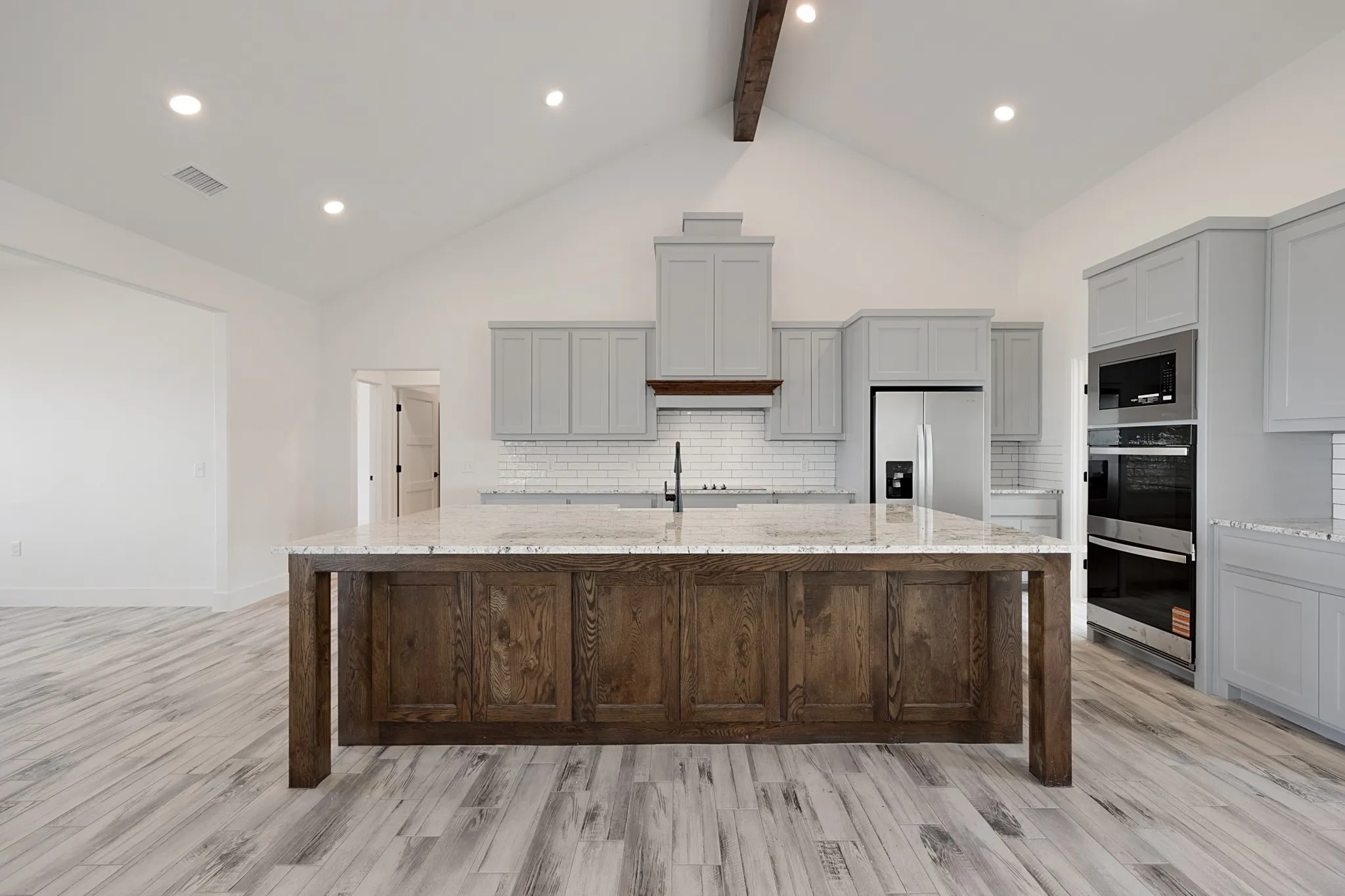 Single Family Residence For Sale in Hunt County , 257 Caro Drive, West Tawakoni, Texas 75474, 3 Bedroom, 2 Bathroom, 2 Garage spaces, 2,461 Sqft, built in 2026, mls#21331033, Real Estate Agent in West Tawakoni, Homes For Sale in Hunt county, Homes For Sale in West Tawakoni, Realtor in West Tawakoni Texas, Real Estate Brokerage Independent Realty Texas, Luminita Cordes Realtor