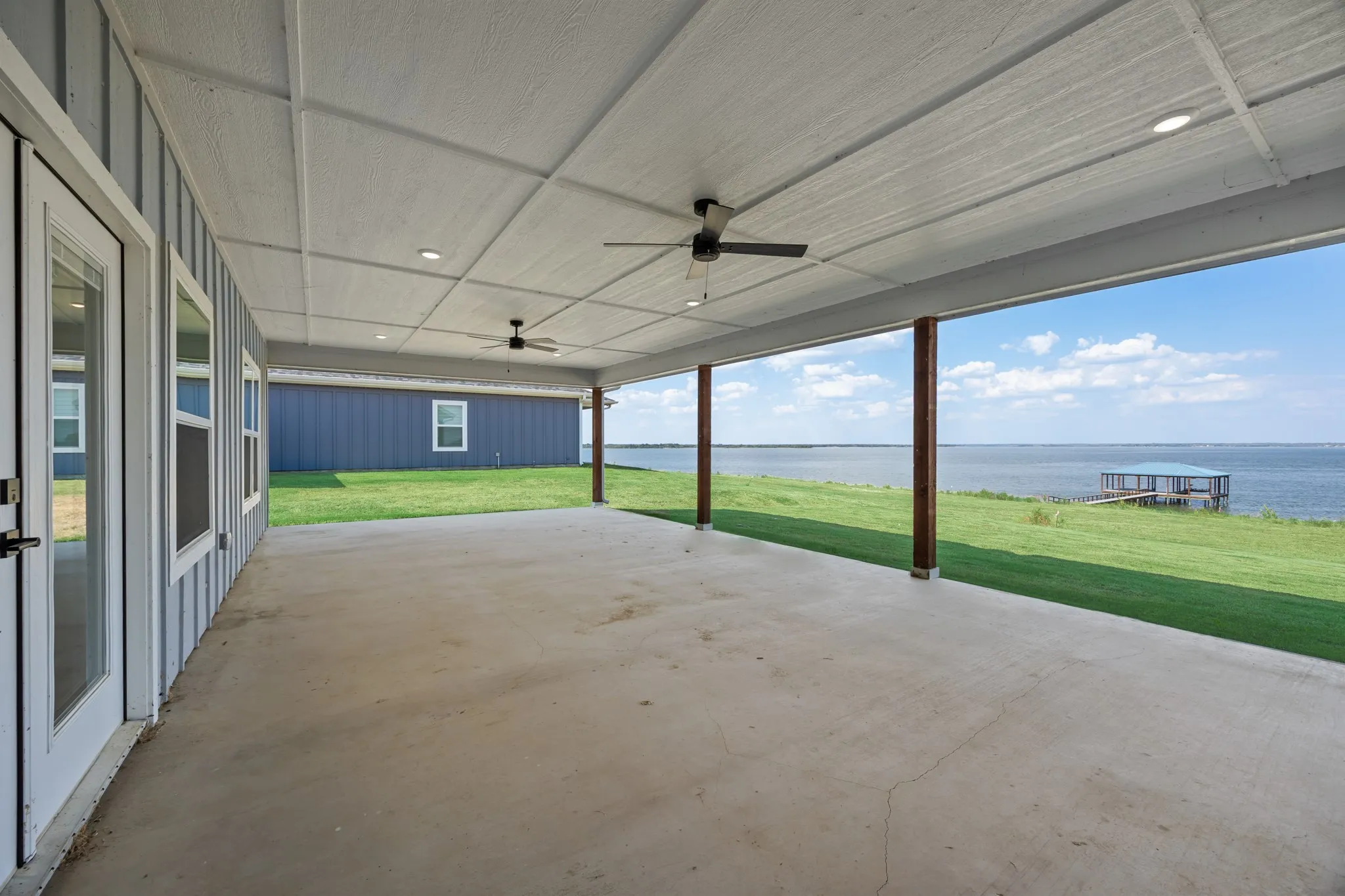 Single Family Residence For Sale in Hunt County , 257 Caro Drive, West Tawakoni, Texas 75474, 3 Bedroom, 2 Bathroom, 2 Garage spaces, 2,461 Sqft, built in 2026, mls#21331033, Real Estate Agent in West Tawakoni, Homes For Sale in Hunt county, Homes For Sale in West Tawakoni, Realtor in West Tawakoni Texas, Real Estate Brokerage Independent Realty Texas, Luminita Cordes Realtor