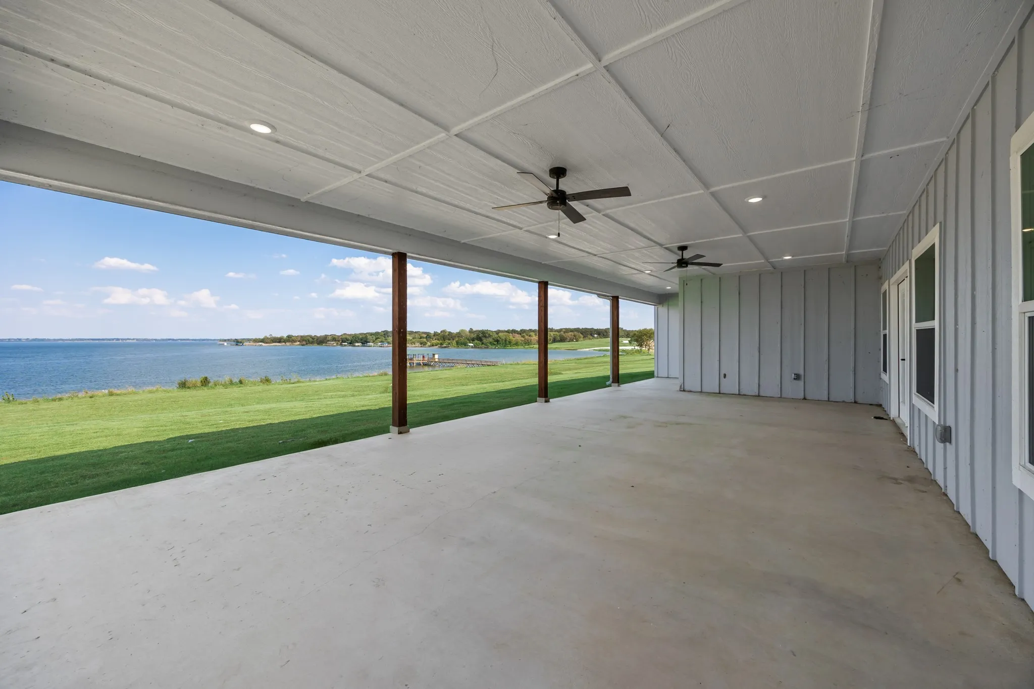 Single Family Residence For Sale in Hunt County , 257 Caro Drive, West Tawakoni, Texas 75474, 3 Bedroom, 2 Bathroom, 2 Garage spaces, 2,461 Sqft, built in 2026, mls#21331033, Real Estate Agent in West Tawakoni, Homes For Sale in Hunt county, Homes For Sale in West Tawakoni, Realtor in West Tawakoni Texas, Real Estate Brokerage Independent Realty Texas, Luminita Cordes Realtor