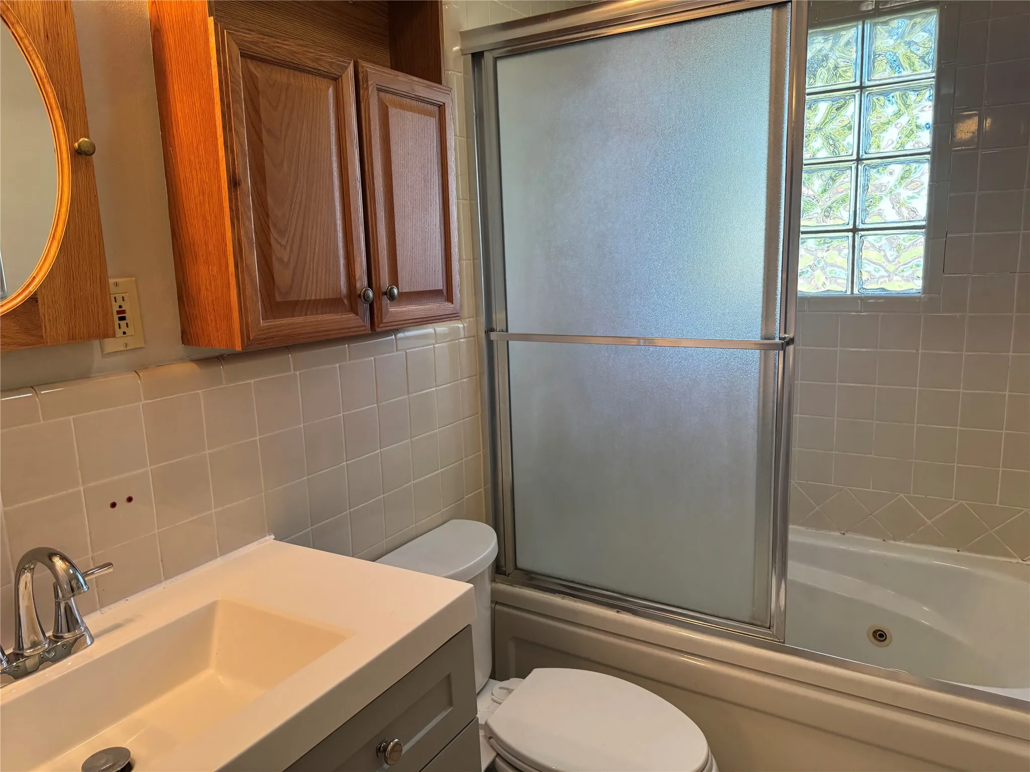 Single Family Residence For Sale in Taylor County , 4810 Don Juan Street, Abilene, Texas 79605, 4 Bedroom, 2 Bathroom, Garage spaces, 1,510 Sqft, built in 1963, mls#21376080, Real Estate Agent in Abilene, Homes For Sale in Taylor county, Homes For Sale in Abilene, Realtor in Abilene Texas, Real Estate Brokerage Independent Realty Texas, Luminita Cordes Realtor