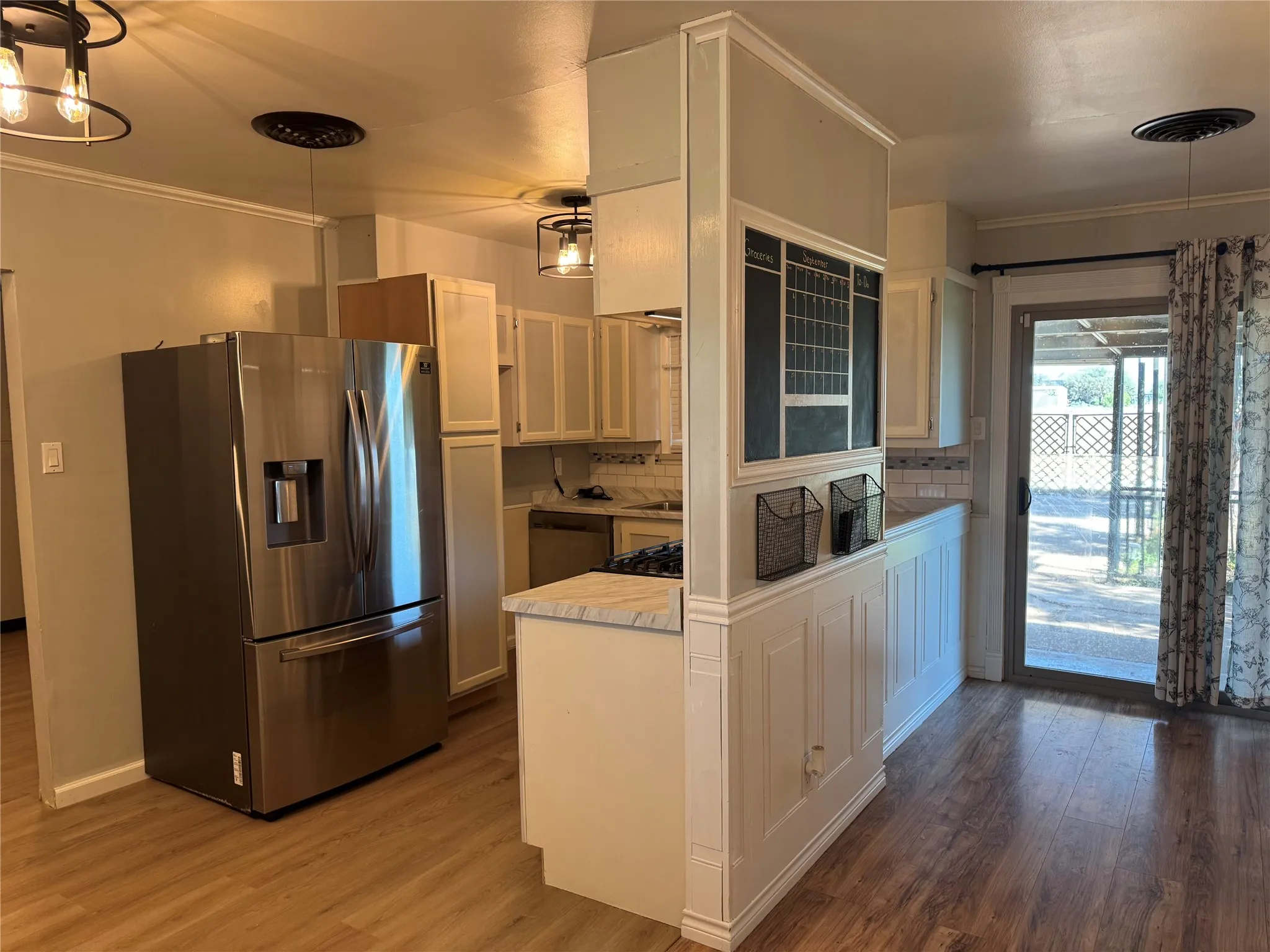 Single Family Residence For Sale in Taylor County , 4810 Don Juan Street, Abilene, Texas 79605, 4 Bedroom, 2 Bathroom, Garage spaces, 1,510 Sqft, built in 1963, mls#21376080, Real Estate Agent in Abilene, Homes For Sale in Taylor county, Homes For Sale in Abilene, Realtor in Abilene Texas, Real Estate Brokerage Independent Realty Texas, Luminita Cordes Realtor