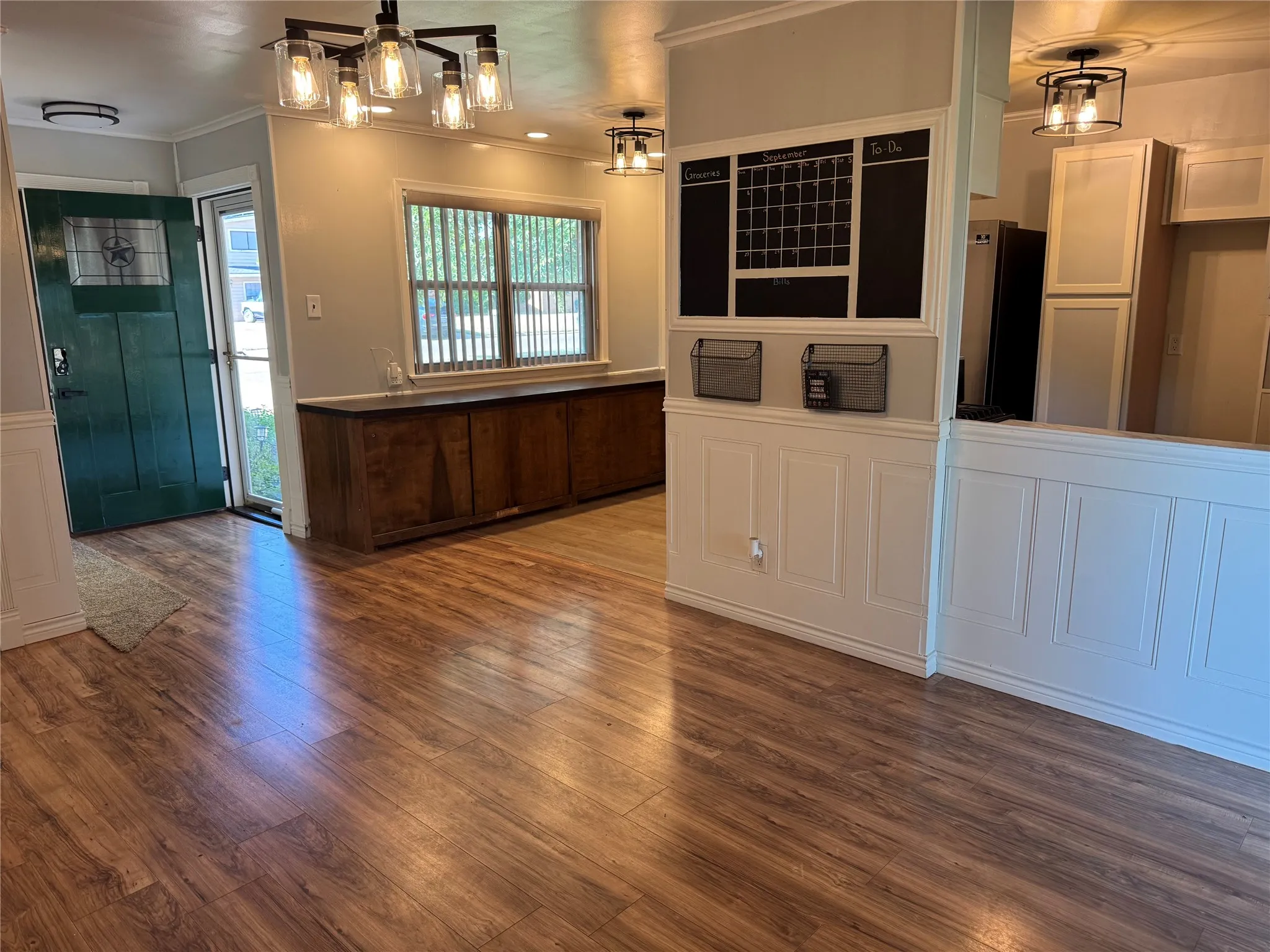 Single Family Residence For Sale in Taylor County , 4810 Don Juan Street, Abilene, Texas 79605, 4 Bedroom, 2 Bathroom, Garage spaces, 1,510 Sqft, built in 1963, mls#21376080, Real Estate Agent in Abilene, Homes For Sale in Taylor county, Homes For Sale in Abilene, Realtor in Abilene Texas, Real Estate Brokerage Independent Realty Texas, Luminita Cordes Realtor