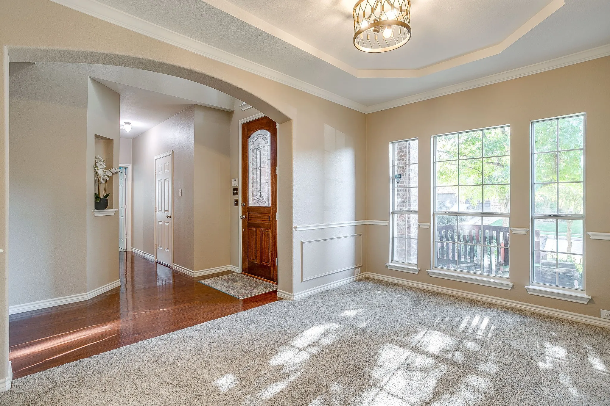Single Family Residence For Sale in Tarrant County , 9017 Silsby Drive, Fort Worth, Texas 76244, 5 Bedroom, 4 Bathroom, 2 Garage spaces, 3,073 Sqft, built in 2007, mls#21379333, Real Estate Agent in Fort Worth, Homes For Sale in Tarrant county, Homes For Sale in Fort Worth, Realtor in Fort Worth Texas, Real Estate Brokerage Independent Realty Texas, Luminita Cordes Realtor