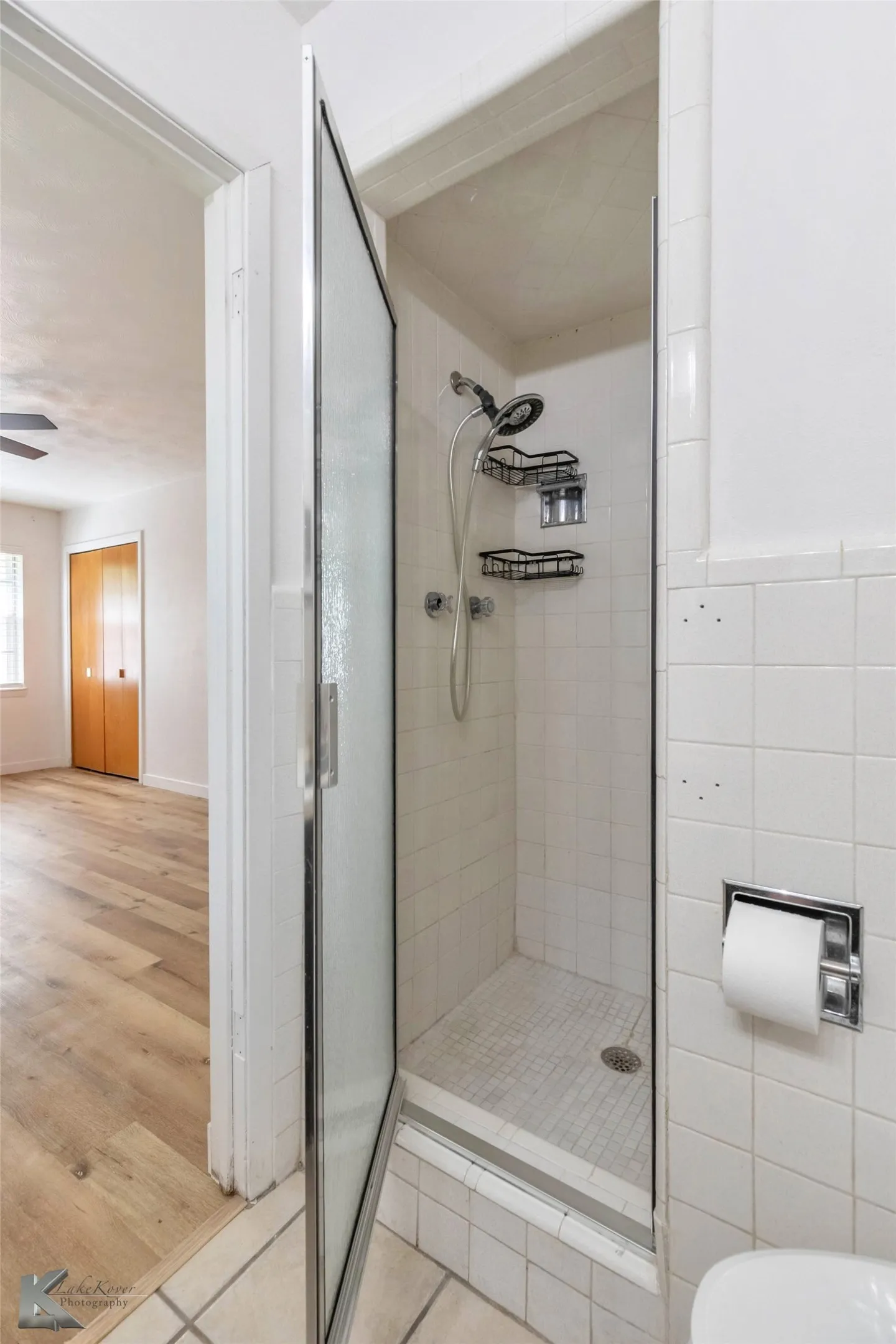 Single Family Residence For Rent in Taylor County , 1417 Westwood Drive, Abilene, Texas 79603, 3 Bedroom, 2 Bathroom, 2 Garage spaces, 1,543 Sqft, built in 1960, mls#21377054, Real Estate Agent in Abilene, Homes For Rent in Taylor county, Homes For Rent in Abilene, Realtor in Abilene Texas, Real Estate Brokerage Independent Realty Texas, Luminita Cordes Realtor