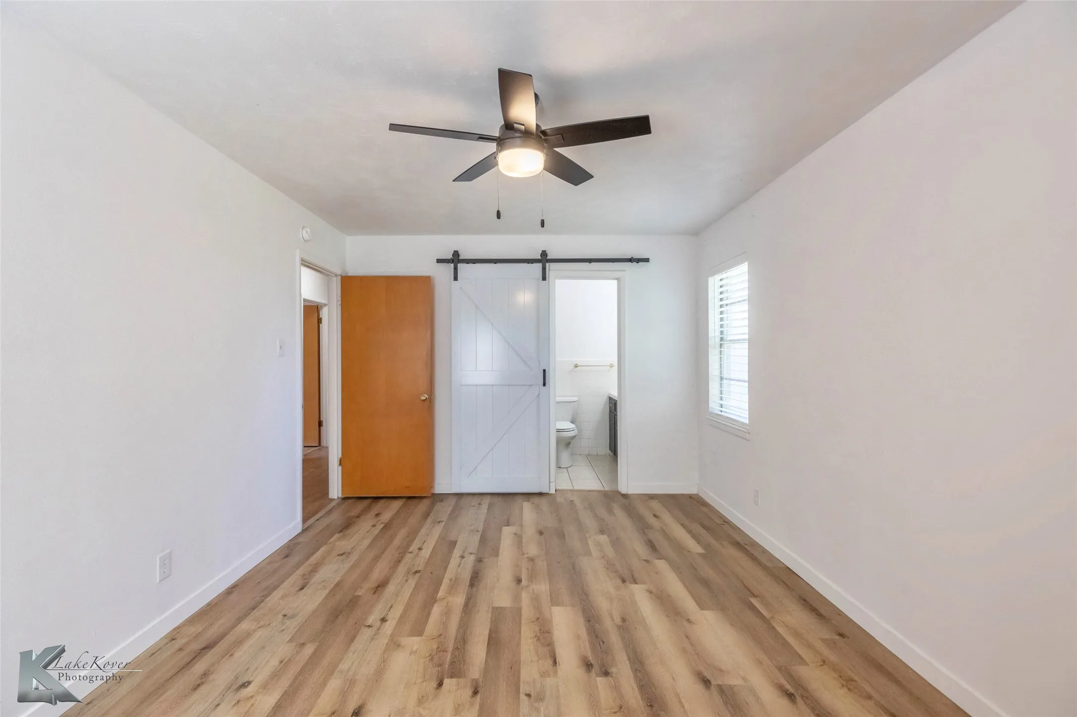Single Family Residence For Rent in Taylor County , 1417 Westwood Drive, Abilene, Texas 79603, 3 Bedroom, 2 Bathroom, 2 Garage spaces, 1,543 Sqft, built in 1960, mls#21377054, Real Estate Agent in Abilene, Homes For Rent in Taylor county, Homes For Rent in Abilene, Realtor in Abilene Texas, Real Estate Brokerage Independent Realty Texas, Luminita Cordes Realtor