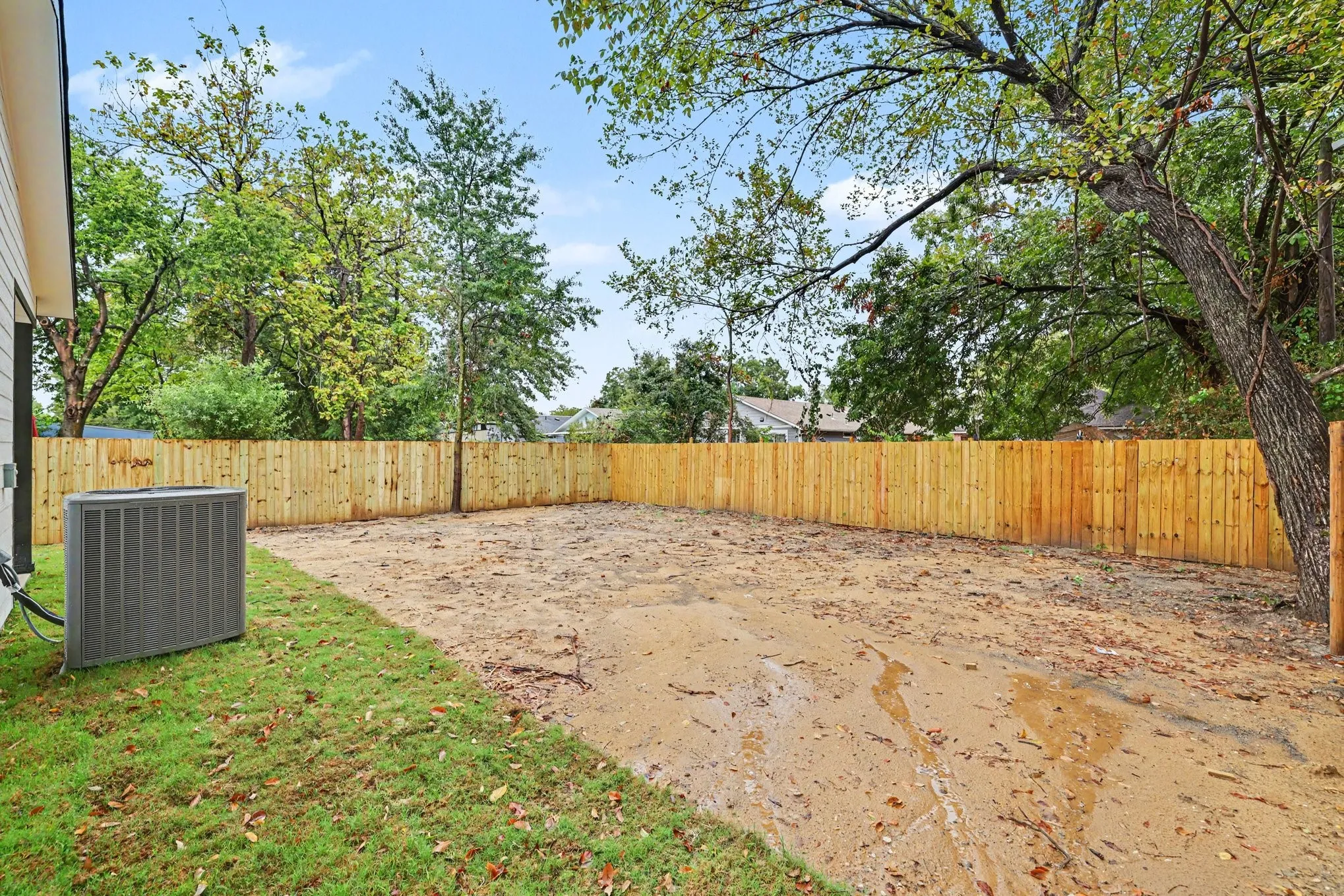 Single Family Residence For Sale in Dallas County , 4536 Luzon Street, Dallas, Texas 75216, 4 Bedroom, 3 Bathroom, 2 Garage spaces, 2,400 Sqft, built in 2026, mls#21379966, Real Estate Agent in Dallas, Homes For Sale in Dallas county, Homes For Sale in Dallas, Realtor in Dallas Texas, Real Estate Brokerage Independent Realty Texas, Luminita Cordes Realtor
