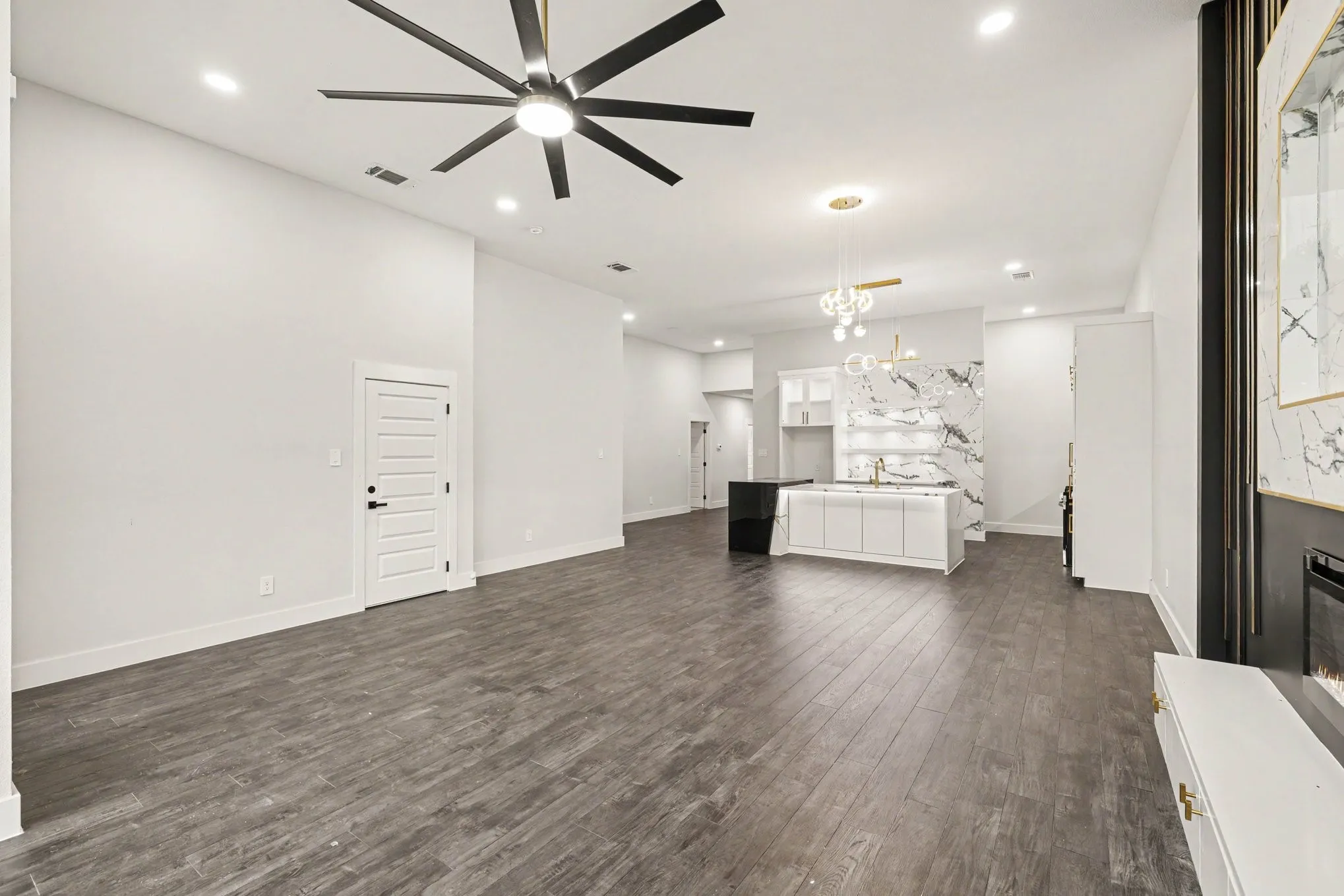 Single Family Residence For Sale in Dallas County , 4536 Luzon Street, Dallas, Texas 75216, 4 Bedroom, 3 Bathroom, 2 Garage spaces, 2,400 Sqft, built in 2026, mls#21379966, Real Estate Agent in Dallas, Homes For Sale in Dallas county, Homes For Sale in Dallas, Realtor in Dallas Texas, Real Estate Brokerage Independent Realty Texas, Luminita Cordes Realtor