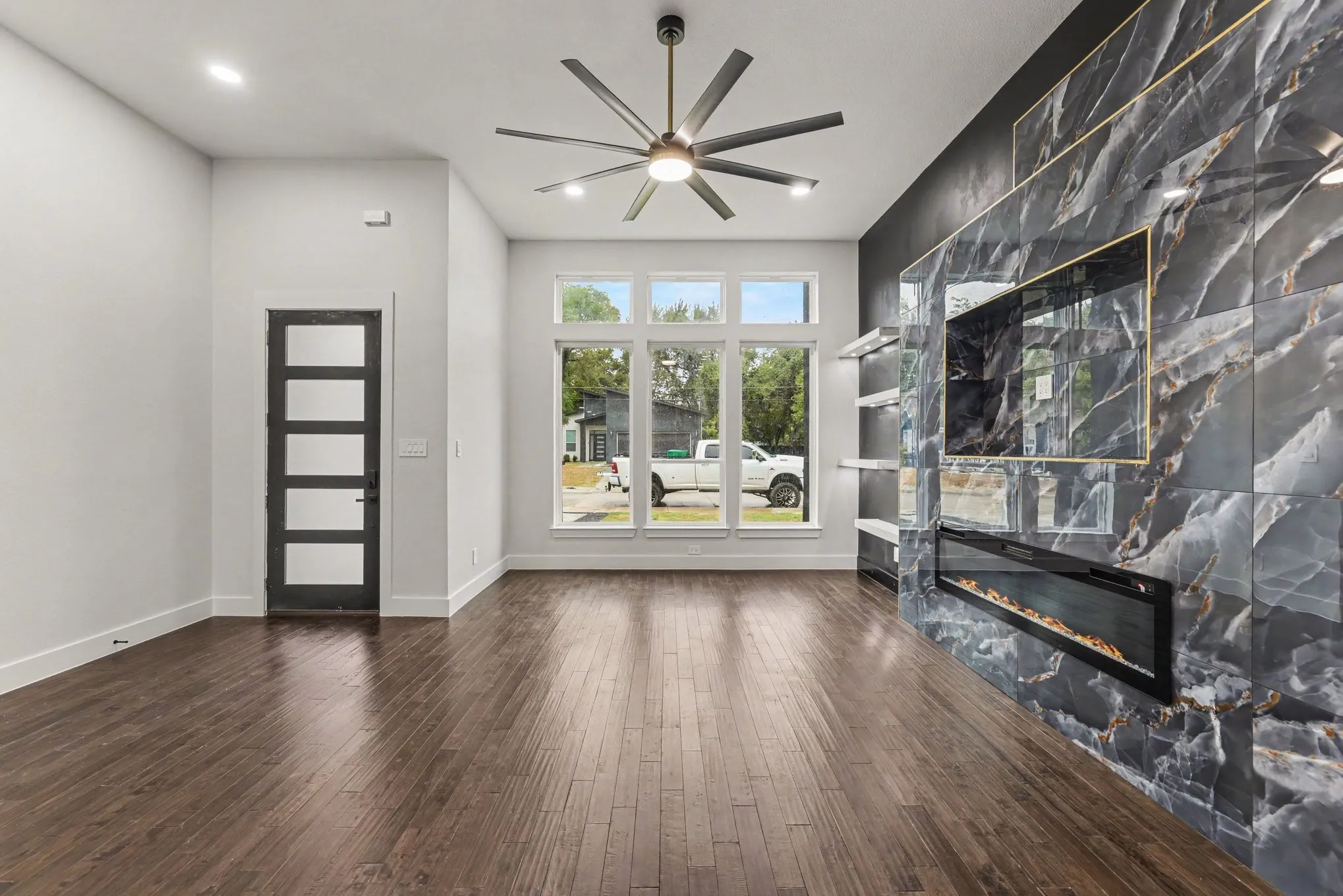 Single Family Residence For Sale in Dallas County , 4532 Luzon Street, Dallas, Texas 75216, 4 Bedroom, 3 Bathroom, 2 Garage spaces, 2,350 Sqft, built in 2026, mls#21379961, Real Estate Agent in Dallas, Homes For Sale in Dallas county, Homes For Sale in Dallas, Realtor in Dallas Texas, Real Estate Brokerage Independent Realty Texas, Luminita Cordes Realtor