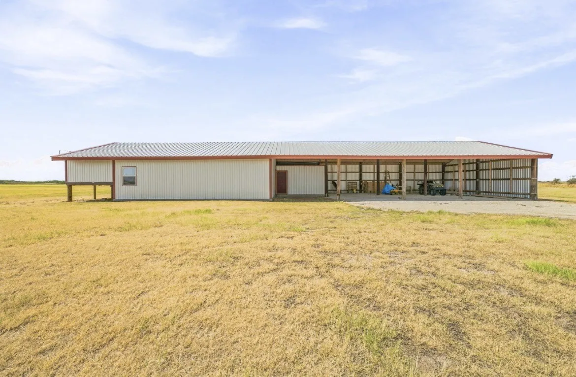 Farm For Sale in Archer County , 323 Slaughter, Megargel, Texas 76370, 2 Bedroom, 1 Bathroom, Garage spaces, 1,575 Sqft, built in 2023, mls#21380038, Real Estate Agent in Megargel, Homes For Sale in Archer county, Homes For Sale in Megargel, Realtor in Megargel Texas, Real Estate Brokerage Independent Realty Texas, Luminita Cordes Realtor