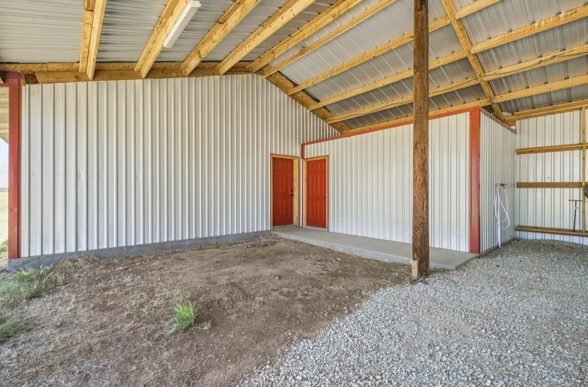 Farm For Sale in Archer County , 323 Slaughter, Megargel, Texas 76370, 2 Bedroom, 1 Bathroom, Garage spaces, 1,575 Sqft, built in 2023, mls#21380038, Real Estate Agent in Megargel, Homes For Sale in Archer county, Homes For Sale in Megargel, Realtor in Megargel Texas, Real Estate Brokerage Independent Realty Texas, Luminita Cordes Realtor