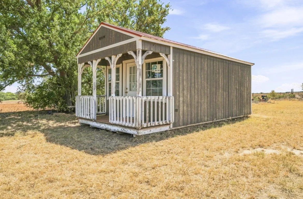 Farm For Sale in Archer County , 323 Slaughter, Megargel, Texas 76370, 2 Bedroom, 1 Bathroom, Garage spaces, 1,575 Sqft, built in 2023, mls#21380038, Real Estate Agent in Megargel, Homes For Sale in Archer county, Homes For Sale in Megargel, Realtor in Megargel Texas, Real Estate Brokerage Independent Realty Texas, Luminita Cordes Realtor
