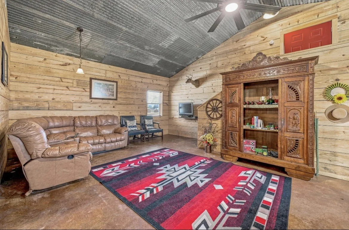 Farm For Sale in Archer County , 323 Slaughter, Megargel, Texas 76370, 2 Bedroom, 1 Bathroom, Garage spaces, 1,575 Sqft, built in 2023, mls#21380038, Real Estate Agent in Megargel, Homes For Sale in Archer county, Homes For Sale in Megargel, Realtor in Megargel Texas, Real Estate Brokerage Independent Realty Texas, Luminita Cordes Realtor
