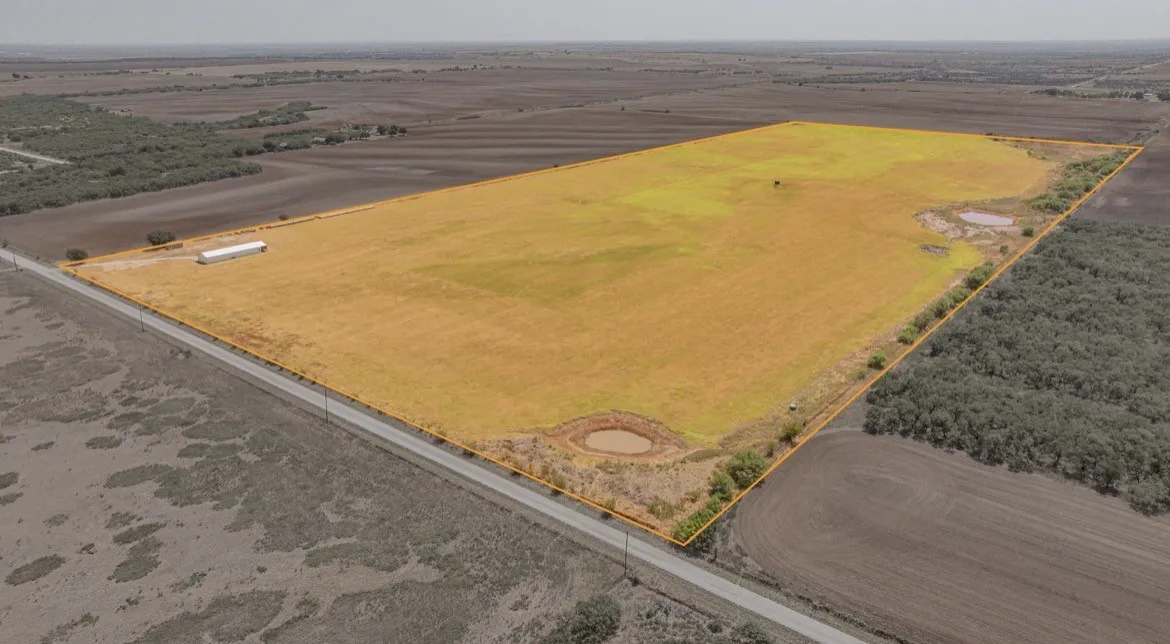 Farm For Sale in Archer County , 323 Slaughter, Megargel, Texas 76370, 2 Bedroom, 1 Bathroom, Garage spaces, 1,575 Sqft, built in 2023, mls#21380038, Real Estate Agent in Megargel, Homes For Sale in Archer county, Homes For Sale in Megargel, Realtor in Megargel Texas, Real Estate Brokerage Independent Realty Texas, Luminita Cordes Realtor