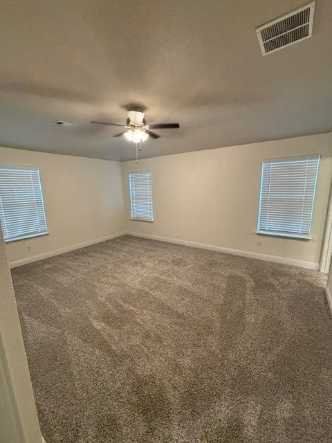 Single Family Residence For Sale in Fannin County , 305 Sunnyside Drive, Trenton, Texas 75490, 3 Bedroom, 2 Bathroom, 2 Garage spaces, 1,832 Sqft, built in 2021, mls#21377201, Real Estate Agent in Trenton, Homes For Sale in Fannin county, Homes For Sale in Trenton, Realtor in Trenton Texas, Real Estate Brokerage Independent Realty Texas, Luminita Cordes Realtor