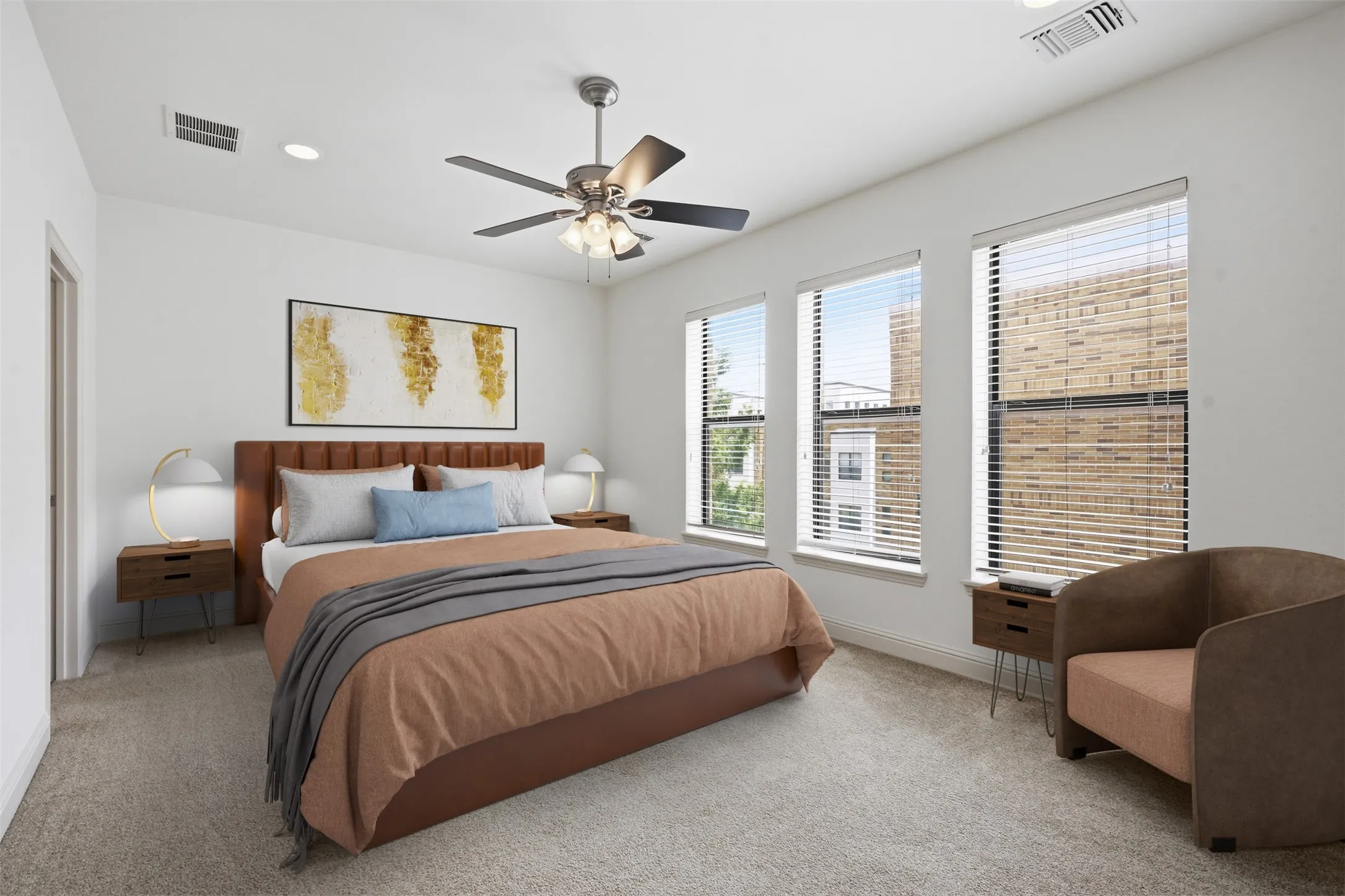 Townhouse For Sale in Tarrant County , 636 E Bluff Street, Fort Worth, Texas 76102, 2 Bedroom, 3 Bathroom, 2 Garage spaces, 2,203 Sqft, built in 2006, mls#21380043, Real Estate Agent in Fort Worth, Homes For Sale in Tarrant county, Homes For Sale in Fort Worth, Realtor in Fort Worth Texas, Real Estate Brokerage Independent Realty Texas, Luminita Cordes Realtor