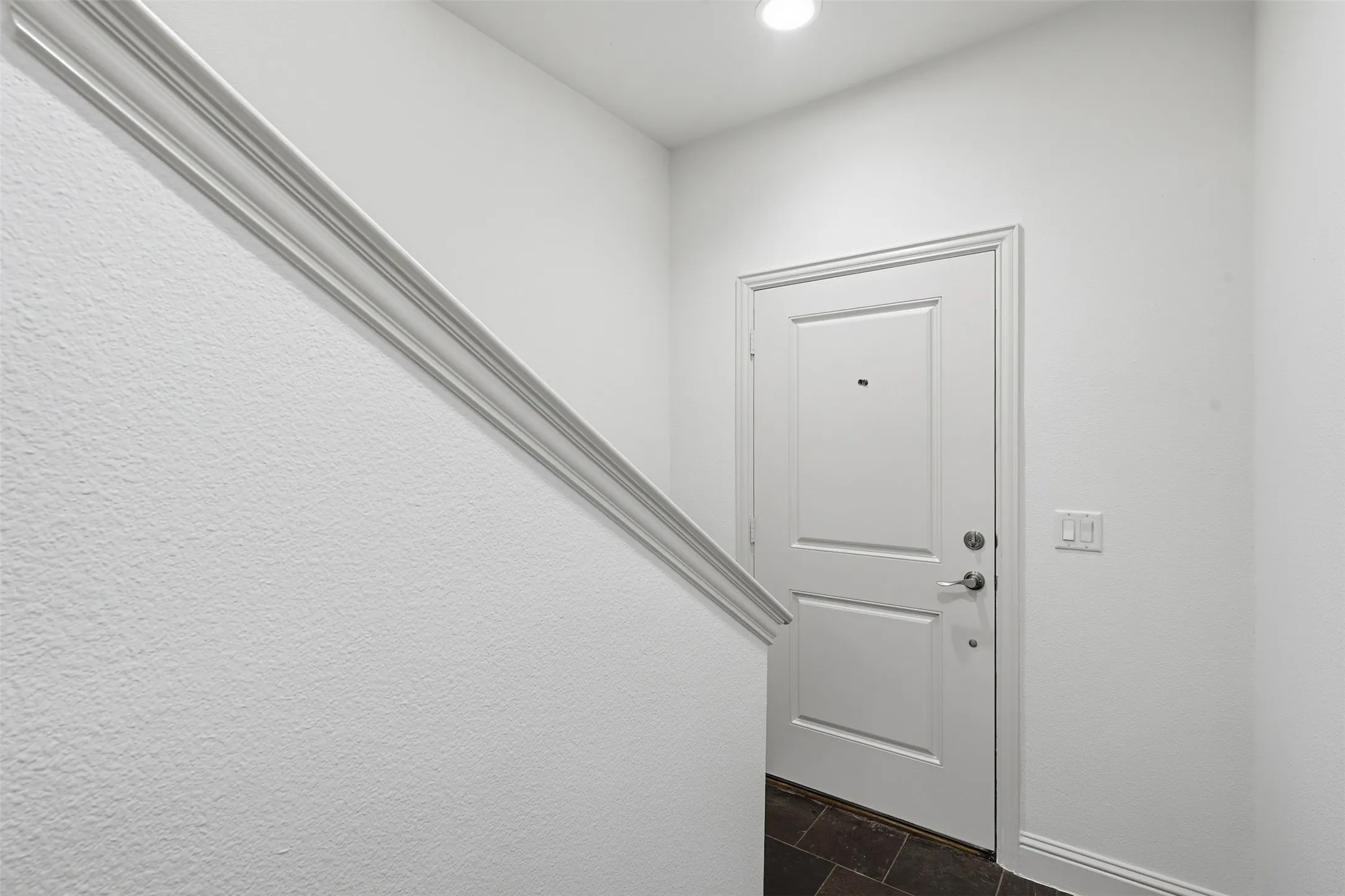 Townhouse For Sale in Tarrant County , 636 E Bluff Street, Fort Worth, Texas 76102, 2 Bedroom, 3 Bathroom, 2 Garage spaces, 2,203 Sqft, built in 2006, mls#21380043, Real Estate Agent in Fort Worth, Homes For Sale in Tarrant county, Homes For Sale in Fort Worth, Realtor in Fort Worth Texas, Real Estate Brokerage Independent Realty Texas, Luminita Cordes Realtor