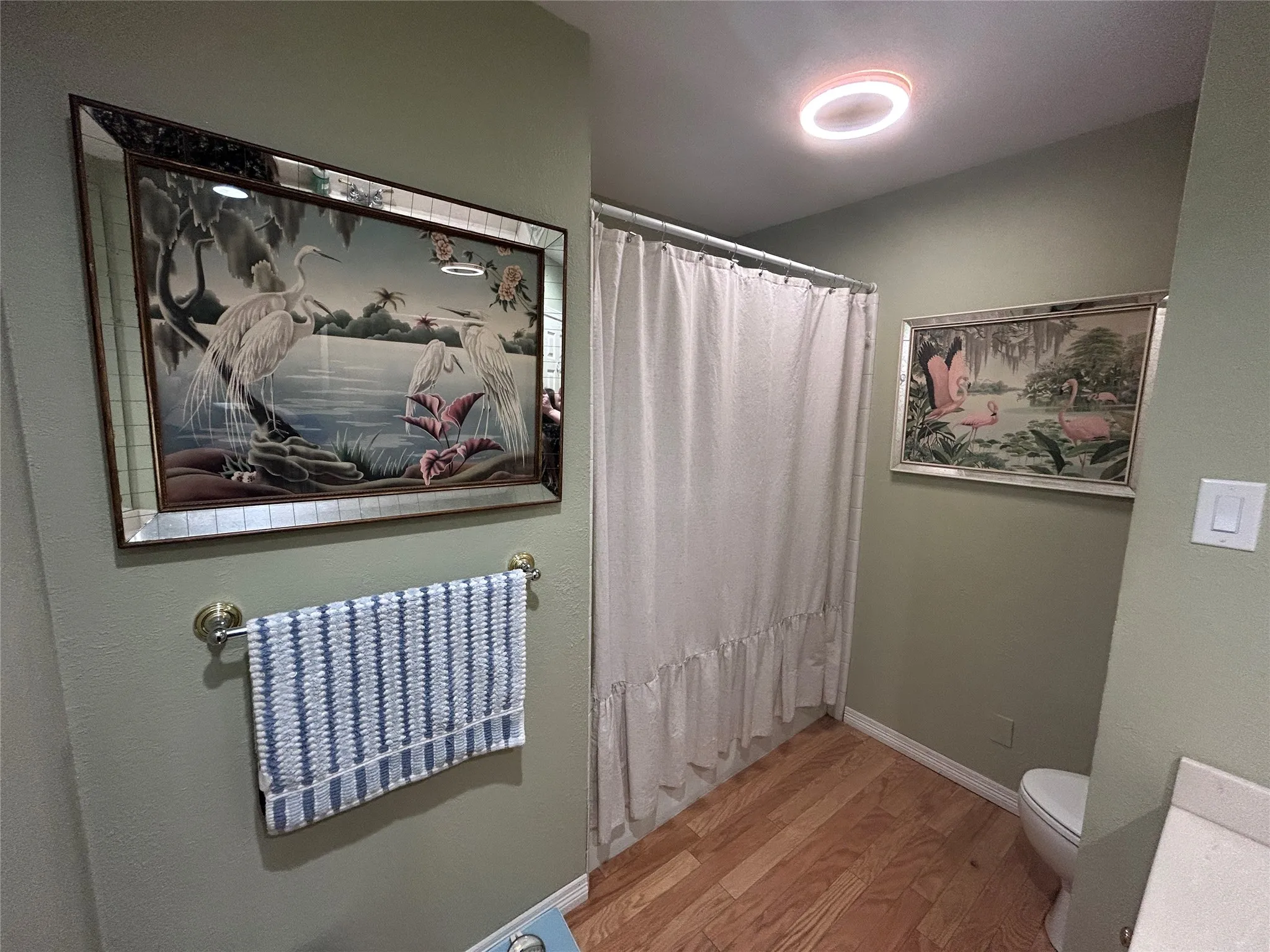 Single Family Residence For Rent in Hood County , 4512 Cimmaron Trail, De Cordova, Texas 76049, 3 Bedroom, 2 Bathroom, 2 Garage spaces, 1,710 Sqft, built in 1977, mls#21379396, Real Estate Agent in De Cordova, Homes For Rent in Hood county, Homes For Rent in De Cordova, Realtor in De Cordova Texas, Real Estate Brokerage Independent Realty Texas, Luminita Cordes Realtor