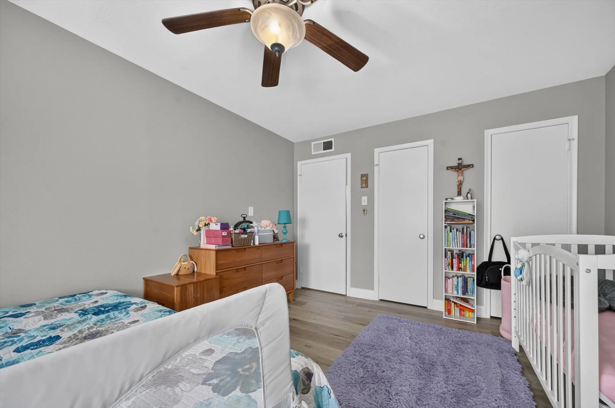 Condominium For Sale in Dallas County , 11116 Valleydale Drive D, Dallas, Texas 75230, 2 Bedroom, 2 Bathroom, Garage spaces, 1,044 Sqft, built in 1961, mls#21368843, Real Estate Agent in Dallas, Homes For Sale in Dallas county, Homes For Sale in Dallas, Realtor in Dallas Texas, Real Estate Brokerage Independent Realty Texas, Luminita Cordes Realtor