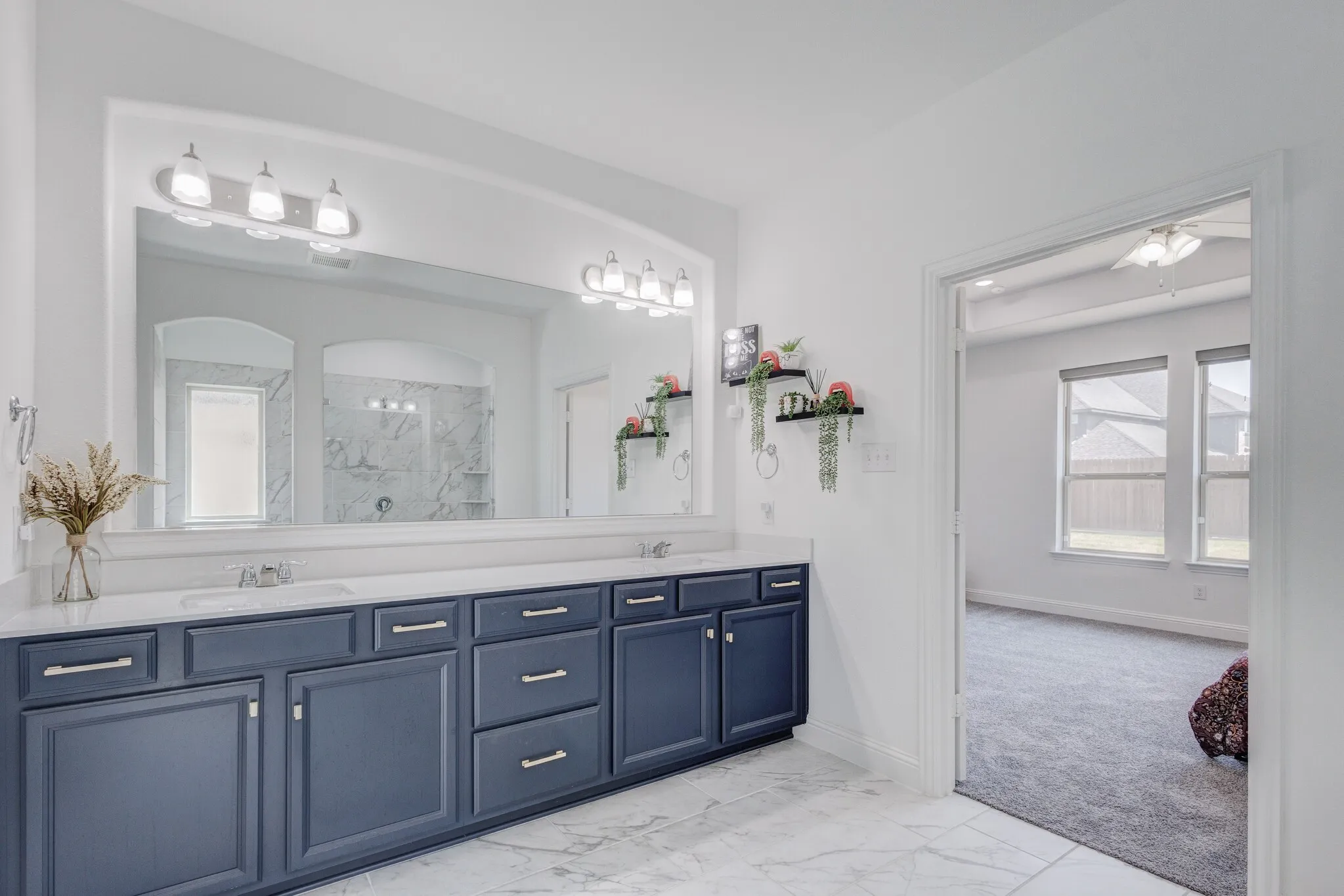 Single Family Residence For Sale in Denton County , 1721 Canals Drive, Little Elm, Texas 75068, 4 Bedroom, 4 Bathroom, 2 Garage spaces, 3,678 Sqft, built in 2024, mls#21379798, Real Estate Agent in Little Elm, Homes For Sale in Denton county, Homes For Sale in Little Elm, Realtor in Little Elm Texas, Real Estate Brokerage Independent Realty Texas, Luminita Cordes Realtor