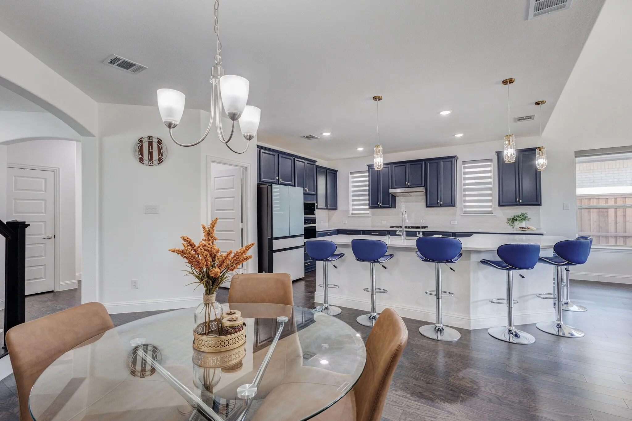 Single Family Residence For Sale in Denton County , 1721 Canals Drive, Little Elm, Texas 75068, 4 Bedroom, 4 Bathroom, 2 Garage spaces, 3,678 Sqft, built in 2024, mls#21379798, Real Estate Agent in Little Elm, Homes For Sale in Denton county, Homes For Sale in Little Elm, Realtor in Little Elm Texas, Real Estate Brokerage Independent Realty Texas, Luminita Cordes Realtor