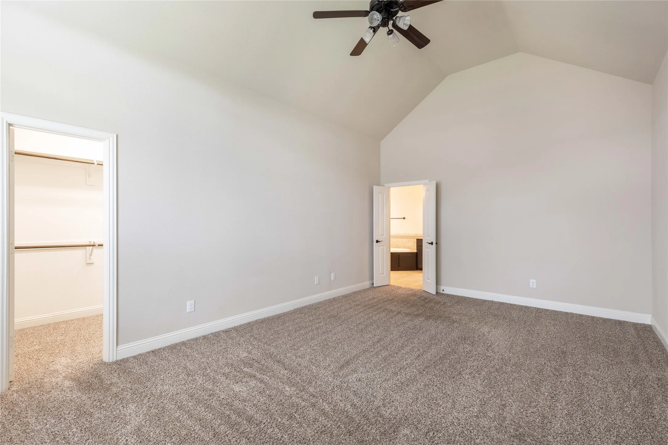 Single Family Residence For Rent in Collin County , 3312 Blue Jay Lane, Melissa, Texas 75454, 4 Bedroom, 4 Bathroom, 3 Garage spaces, 3,380 Sqft, built in 2016, mls#21380050, Real Estate Agent in Melissa, Homes For Rent in Collin county, Homes For Rent in Melissa, Realtor in Melissa Texas, Real Estate Brokerage Independent Realty Texas, Luminita Cordes Realtor