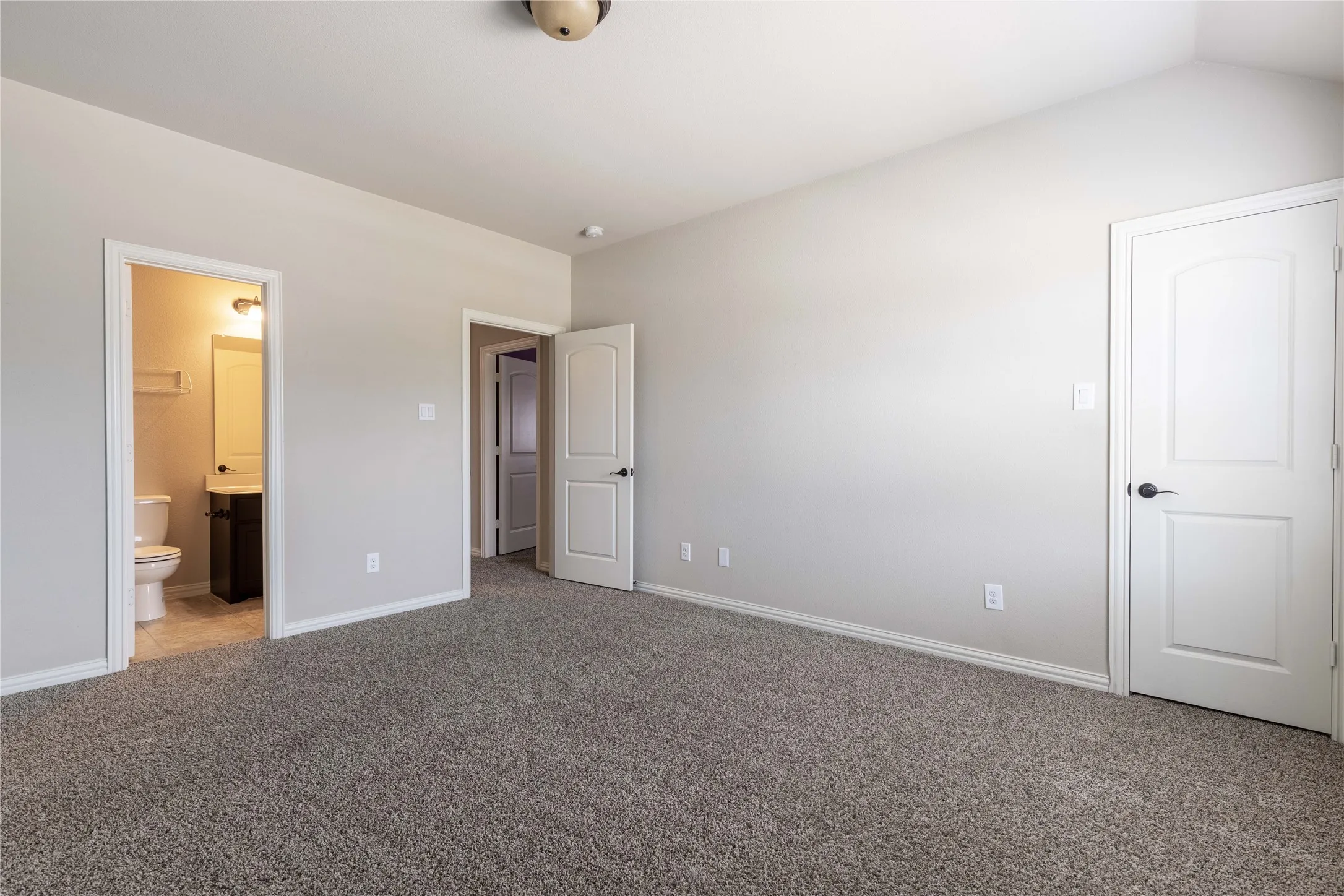 Single Family Residence For Rent in Collin County , 3312 Blue Jay Lane, Melissa, Texas 75454, 4 Bedroom, 4 Bathroom, 3 Garage spaces, 3,380 Sqft, built in 2016, mls#21380050, Real Estate Agent in Melissa, Homes For Rent in Collin county, Homes For Rent in Melissa, Realtor in Melissa Texas, Real Estate Brokerage Independent Realty Texas, Luminita Cordes Realtor