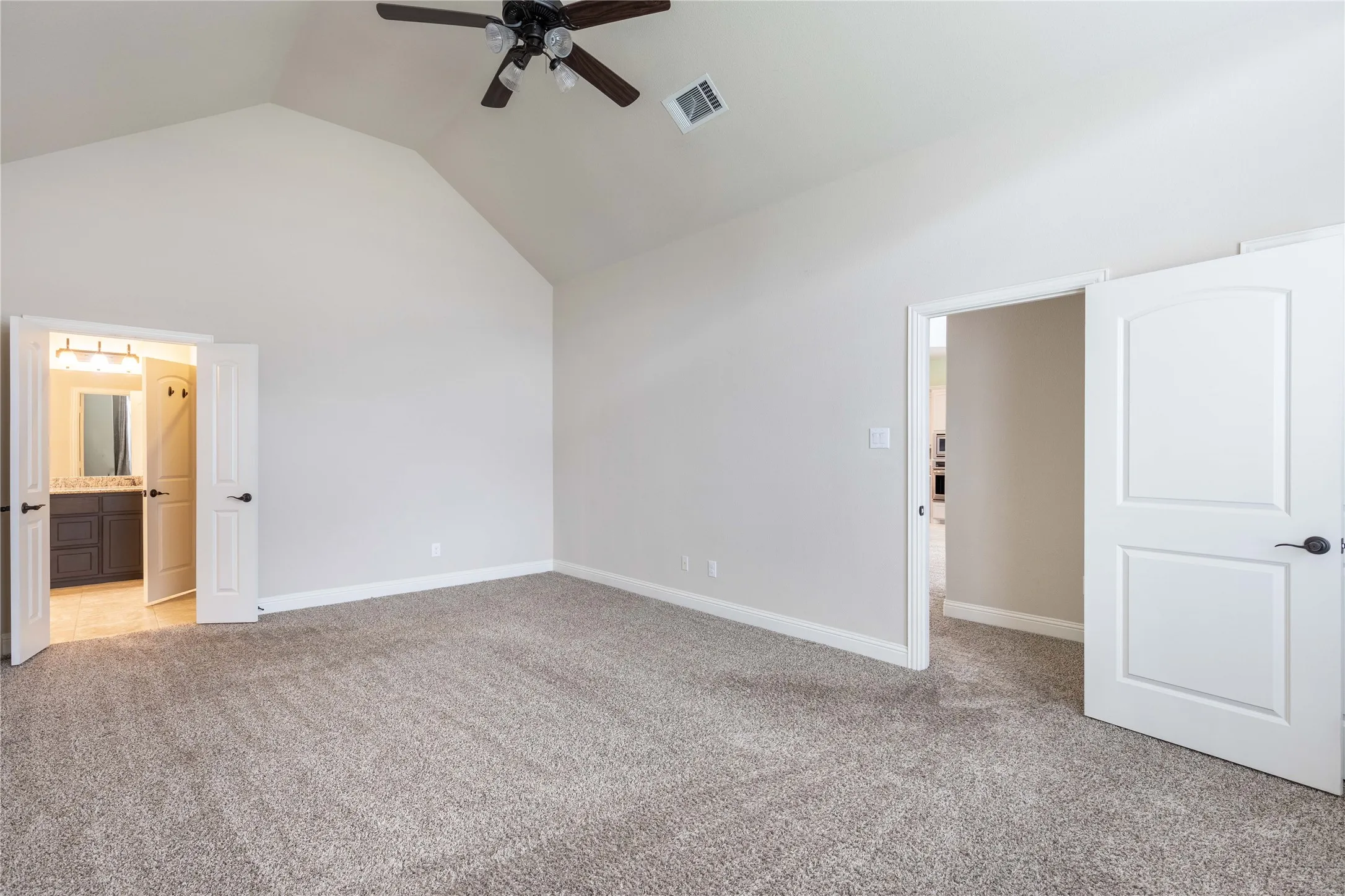 Single Family Residence For Rent in Collin County , 3312 Blue Jay Lane, Melissa, Texas 75454, 4 Bedroom, 4 Bathroom, 3 Garage spaces, 3,380 Sqft, built in 2016, mls#21380050, Real Estate Agent in Melissa, Homes For Rent in Collin county, Homes For Rent in Melissa, Realtor in Melissa Texas, Real Estate Brokerage Independent Realty Texas, Luminita Cordes Realtor